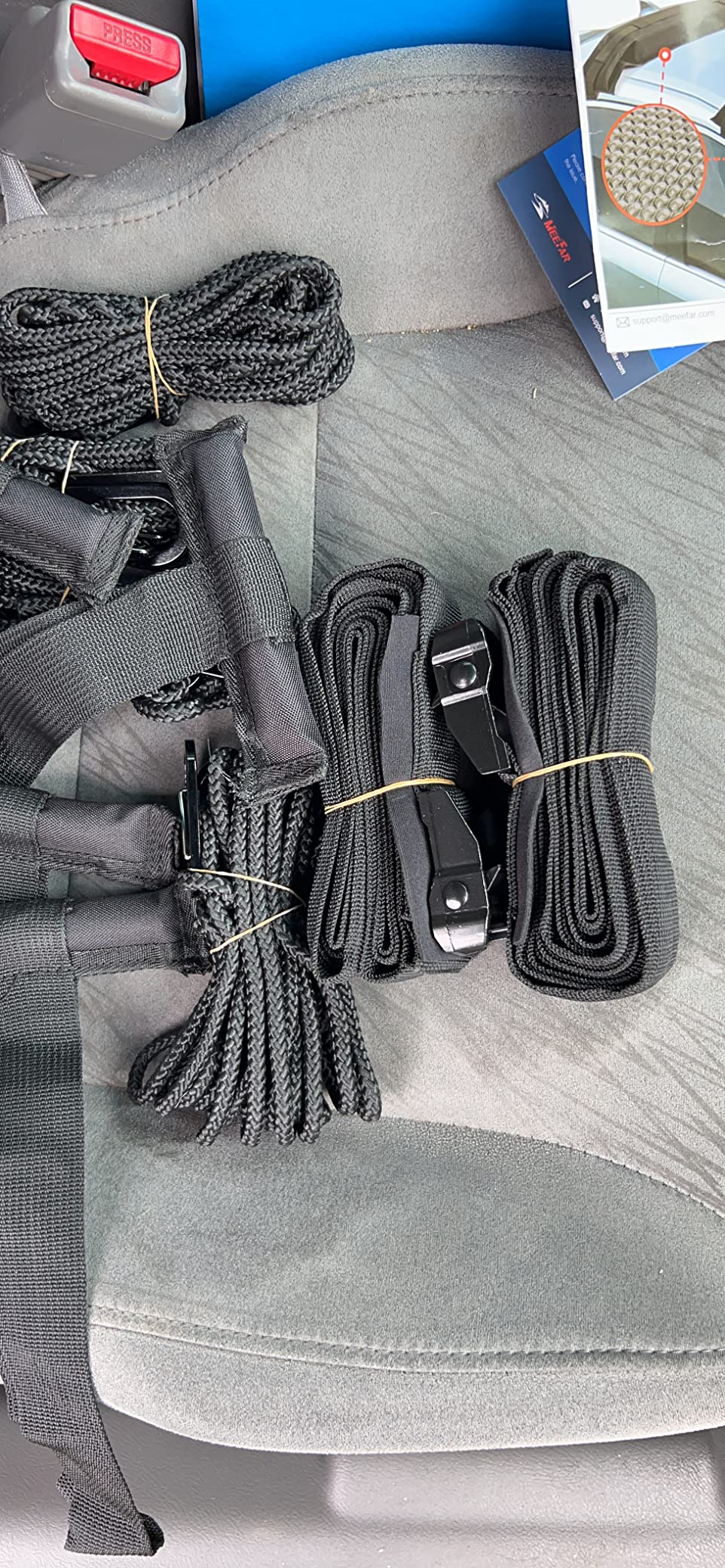 MeeFar Universal Car Soft Roof Rack Pads Luggage Carrier System for Kayak Surfboard SUP Canoe Include 2 Heavy Duty Tie Down Straps, 4 Tie Down Rope, 4 Quick Loop Strap and Storage Bag customer photo 2