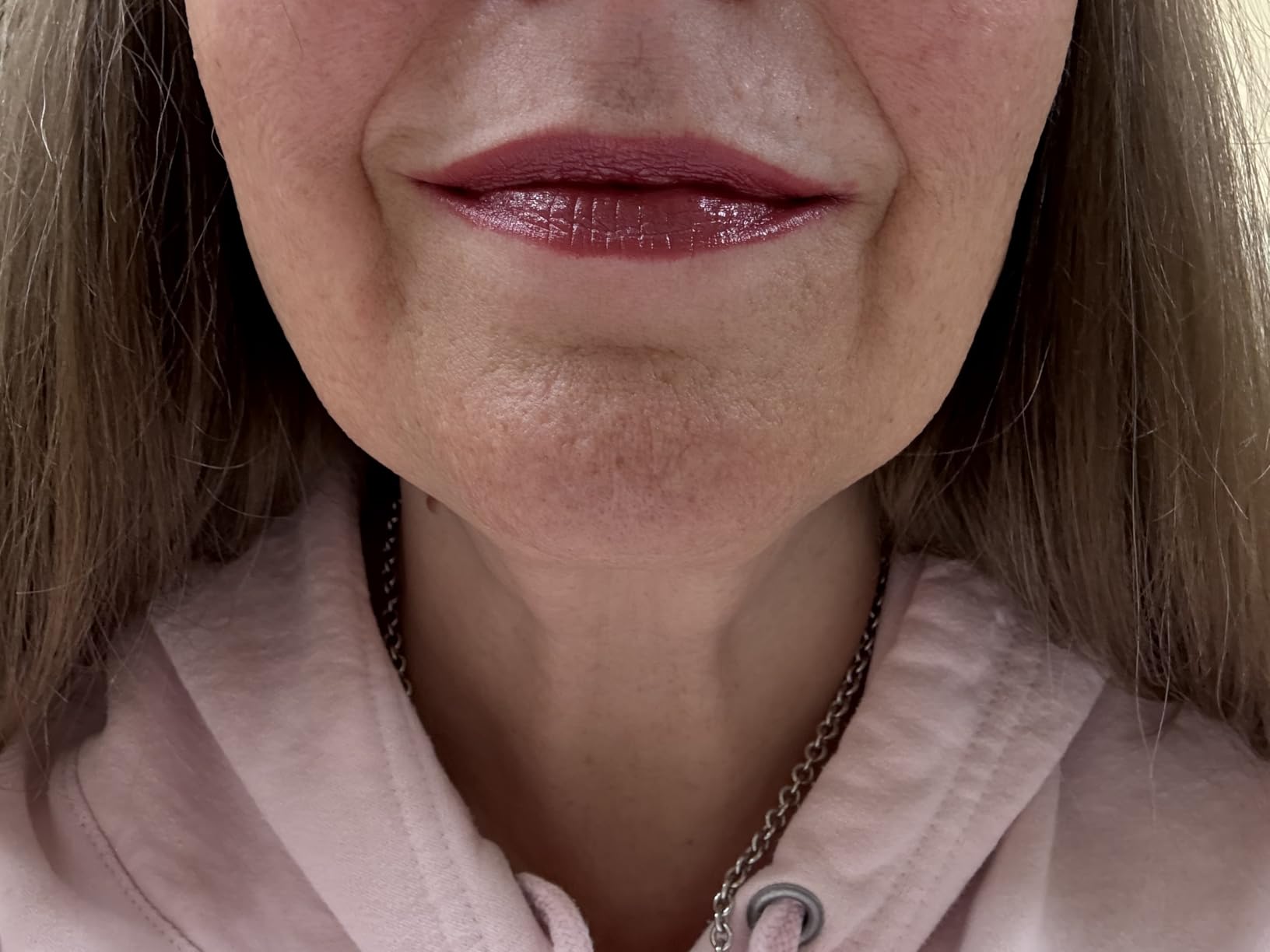 Lancome L'Absolu Rouge Hydrating Cream Lipstick - Smudge-Resistant & Luminous Finish - Up To 18HR Comfort customer photo 2