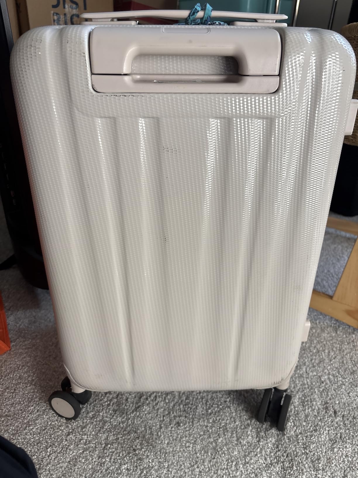 Hanke 20 Inch Carry-On Luggage PC Hard Shell Suitcases Front Opening Aluminum Frame with Wheels (Jet Black) customer photo 1