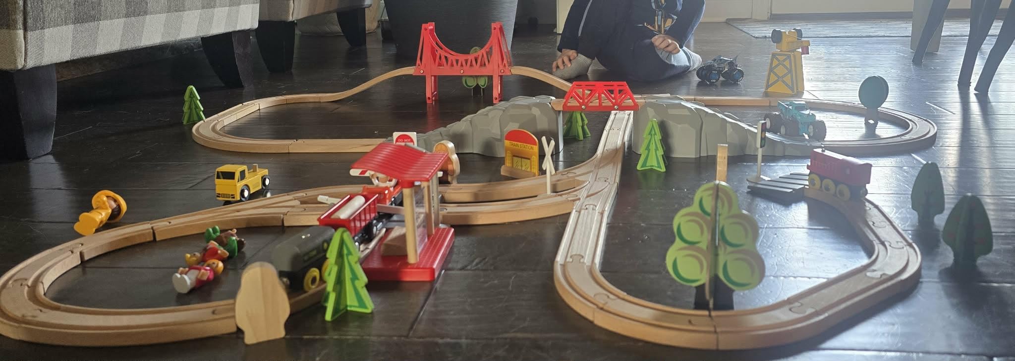 Tiny Land 110PCS Wooden Train Set - Toy Train with Tracks for Kids Ages 3-7, Compatible with Major Brands, Ideal Railway Playset for Boys and Girls customer photo 1