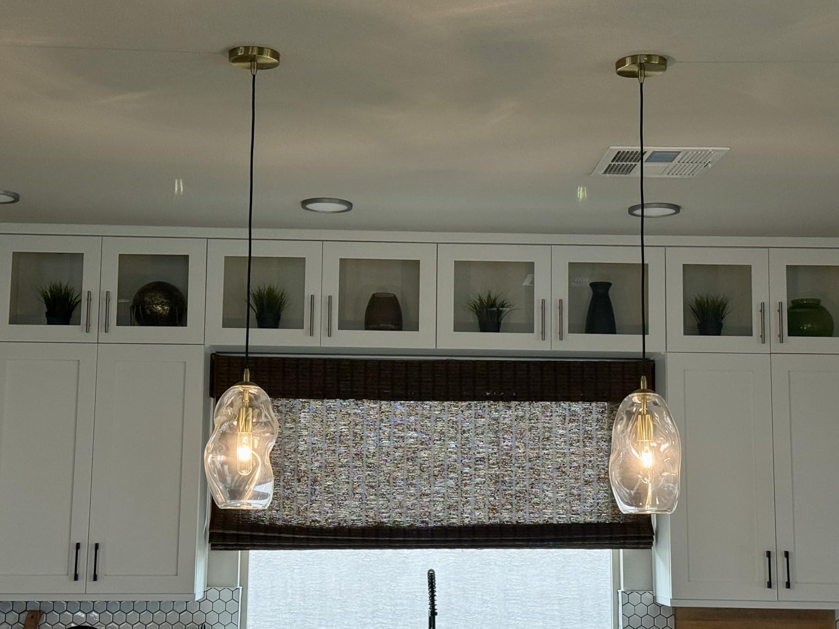CASAMOTION Pendant Lights Kitchen Island 2 Pack, Modern Contemporary Clear Glass Organic Globe Brass Gold Hanging Light, Adjustable Cord customer photo 2