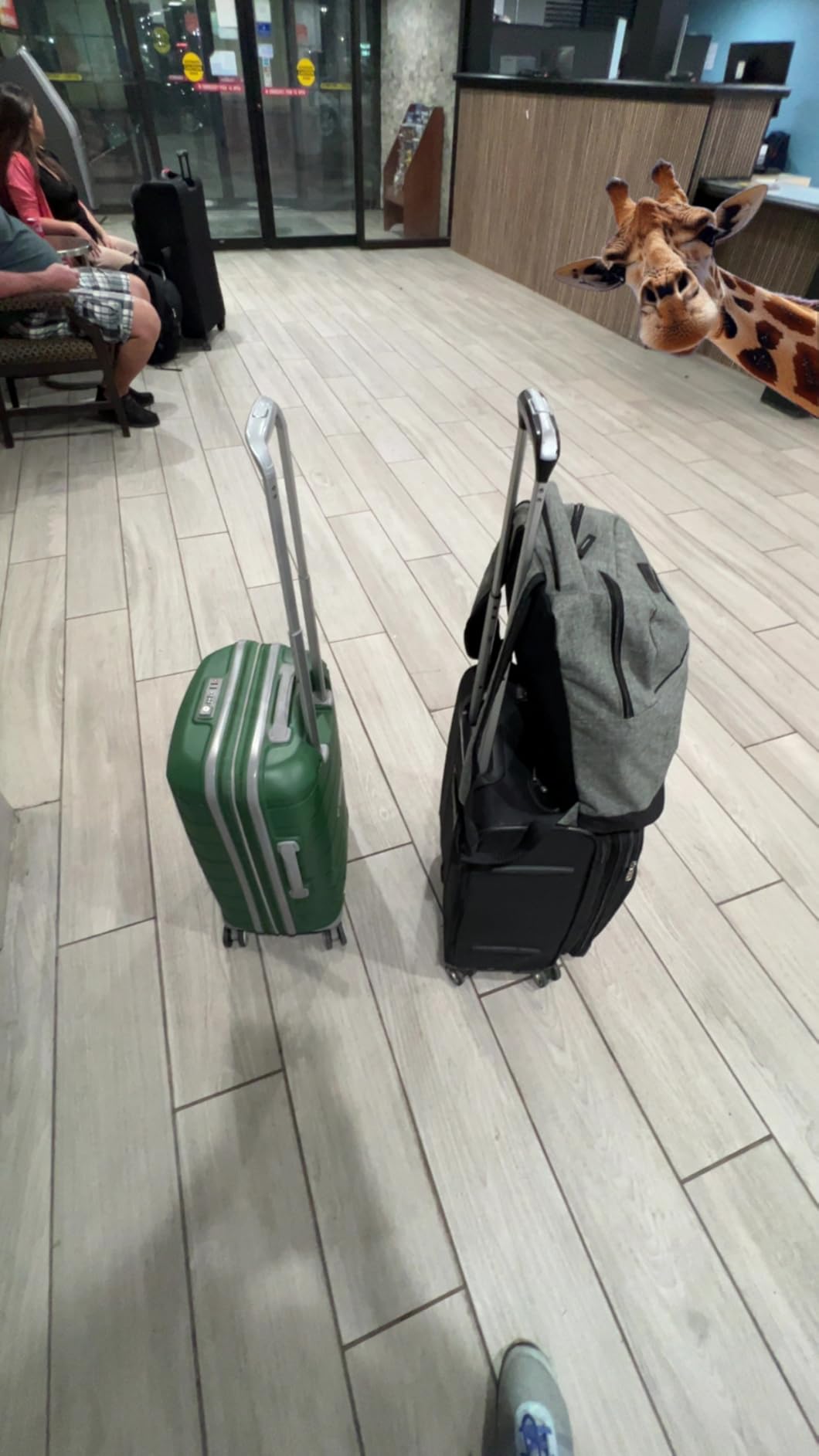 Samsonite Freeform Hardside Carry-On Luggage with Spinner Wheels - Hardshell Suitcase - TSA, Airline-Approved - Expandable Hard Shell, Smooth Rolling Wheels for Lightweight Travel - Amethyst Purple customer photo 2