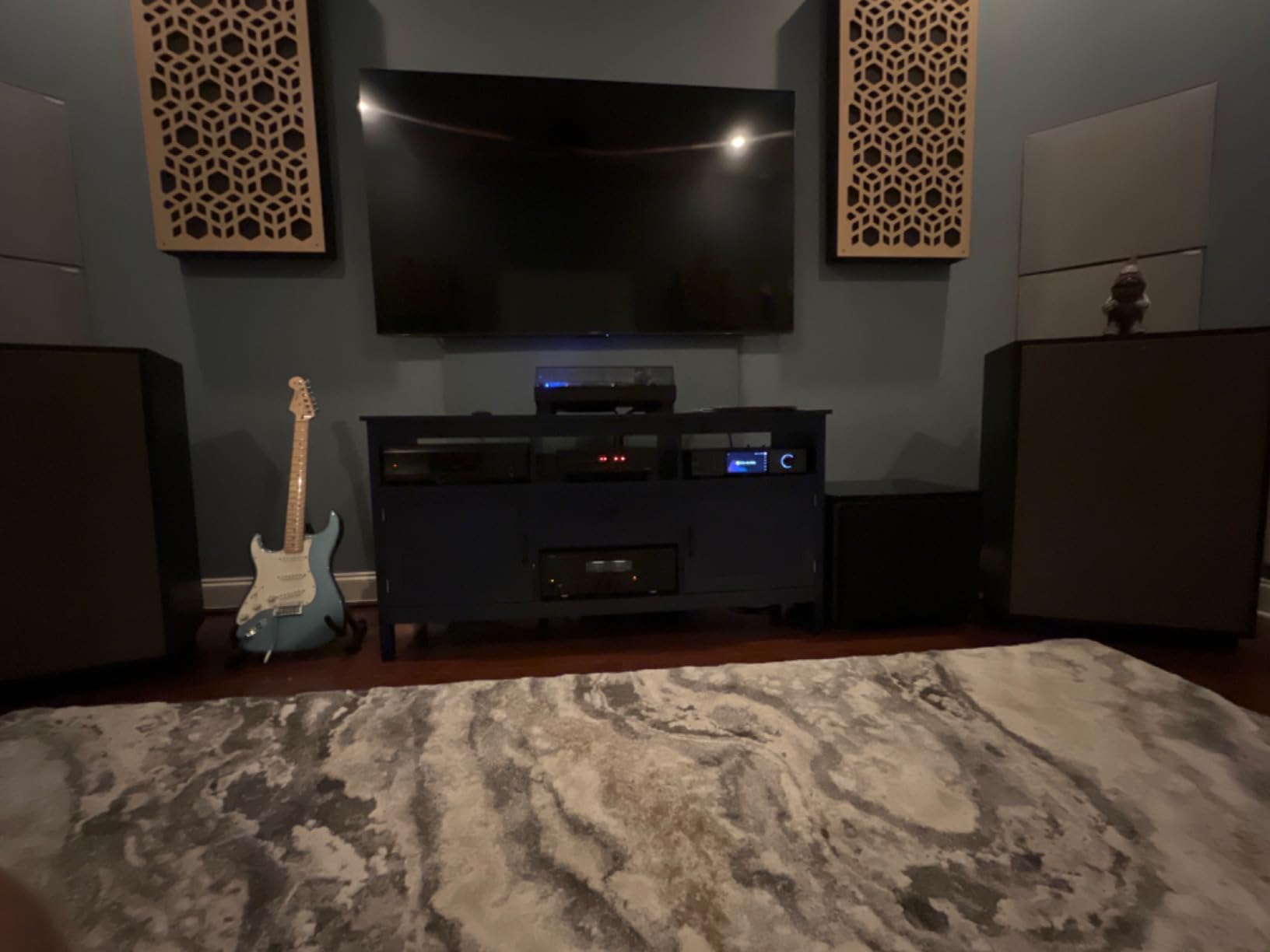 REL HT/1510 Predator 15-Inch Powered Subwoofer - Impactful Deep Bass for HiFi Home Theater, Audiophile Stereo Systems & Surround Sound. Premium High-End Subwoofer Design in Line Grained Black Finish customer photo 1