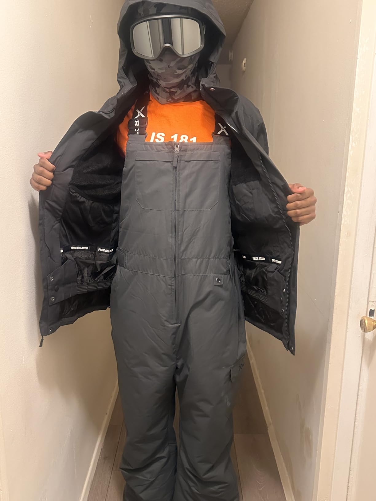 FREE SOLDIER Men's Waterproof Ski Jacket Fleece Lined Warm Winter Snow Coat with Hood Fully Tapped Seams customer photo 1