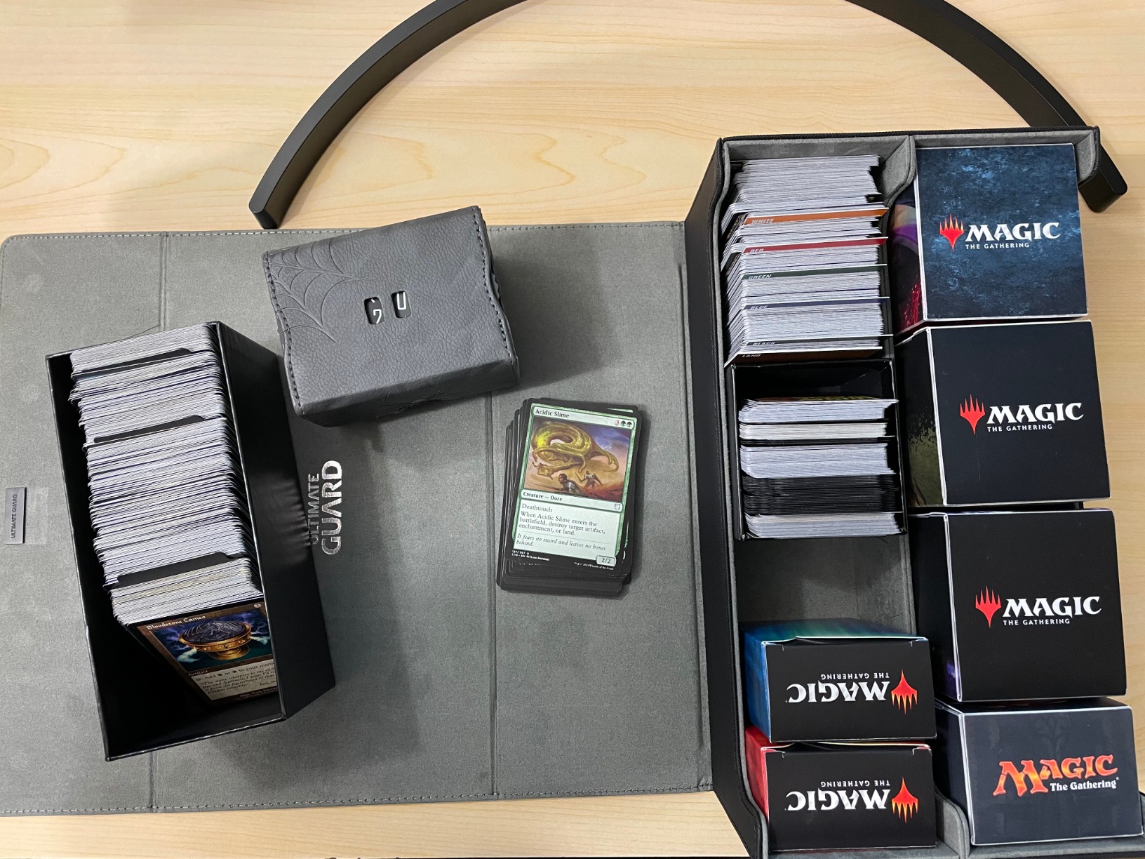 Ultimate Guard Arkhive 800+, Deck Case for 800 Double-Sleeved TCG Cards, Petrol, Compatible with Boulders, Magnetic Closure & Microfiber Inner Lining customer photo 2