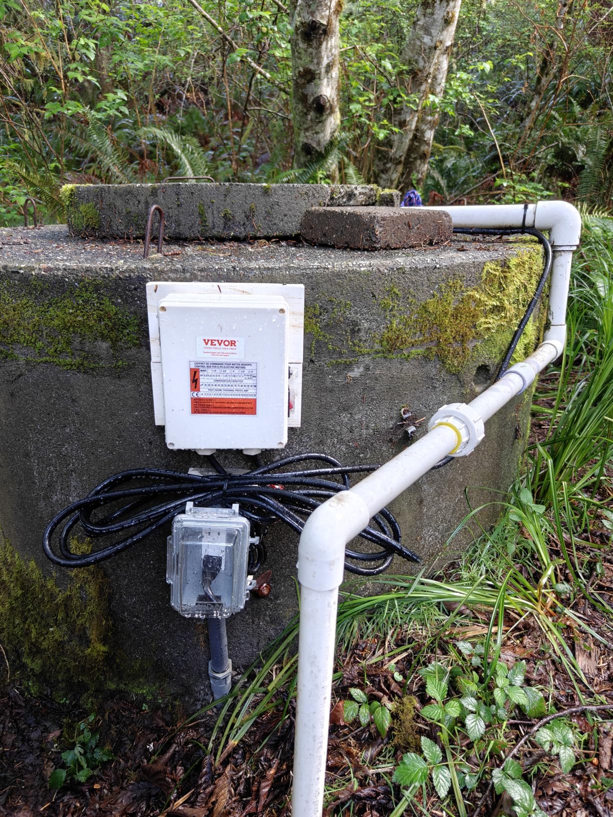 VEVOR Deep Well Submersible Pump, 1.5HP, 115V/60Hz, 37 GPM, 276ft Head, 4-inch Stainless Steel, IP68 Waterproof customer photo 2