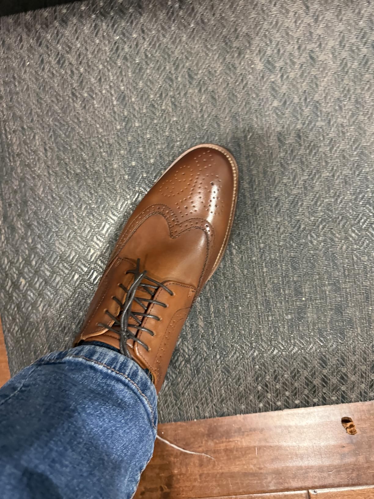 Florsheim Men's Rubano Wingtip Oxford customer photo 2