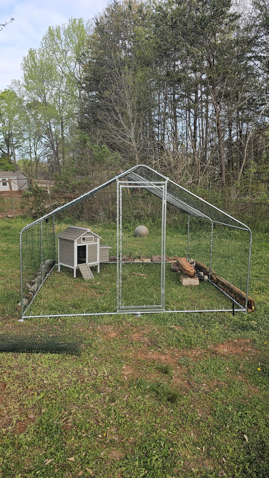 Chicken Coop Large Metal Chicken Coops Designed for Multiple Chickens with Waterproof and Anti-UV Cover,Premium Walk-in Poultry Cage Chicken House for Outdoor Farm Use(19.5'Lx9.8'Wx6.5'H) customer photo 2