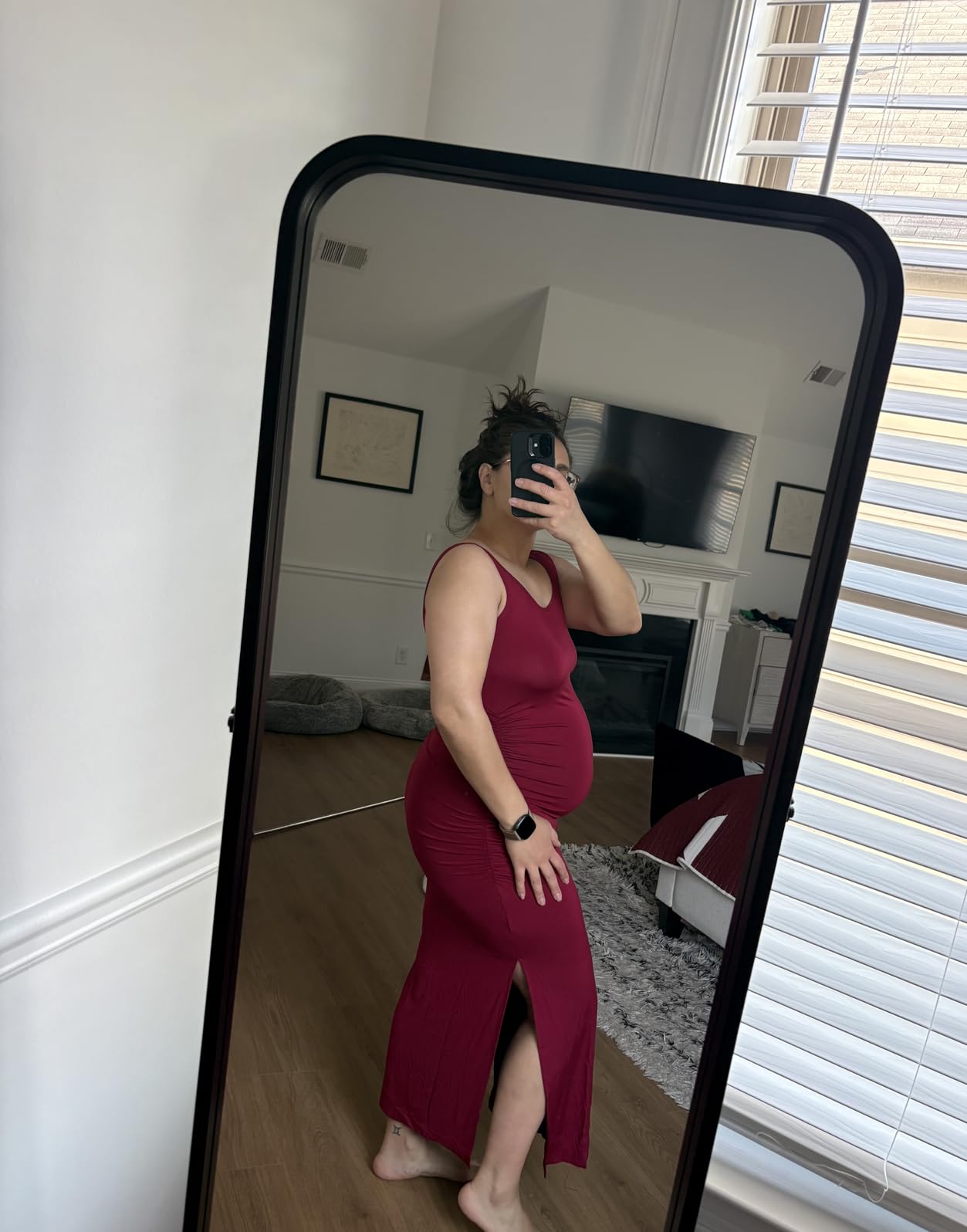 Smallshow Women's Split Long Maternity Dress Sleeveless Ruched Pregnancy Clothes customer photo 2