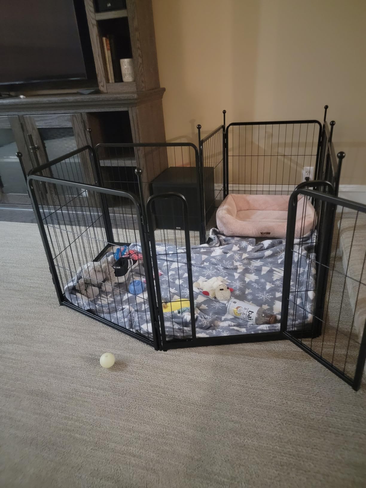 FXW Rollick Unleashed Dog Playpen for Indoor, Yard, RV Camping, 24 inch 8 Panels for Small and Puppy Dogs, Black customer photo 1