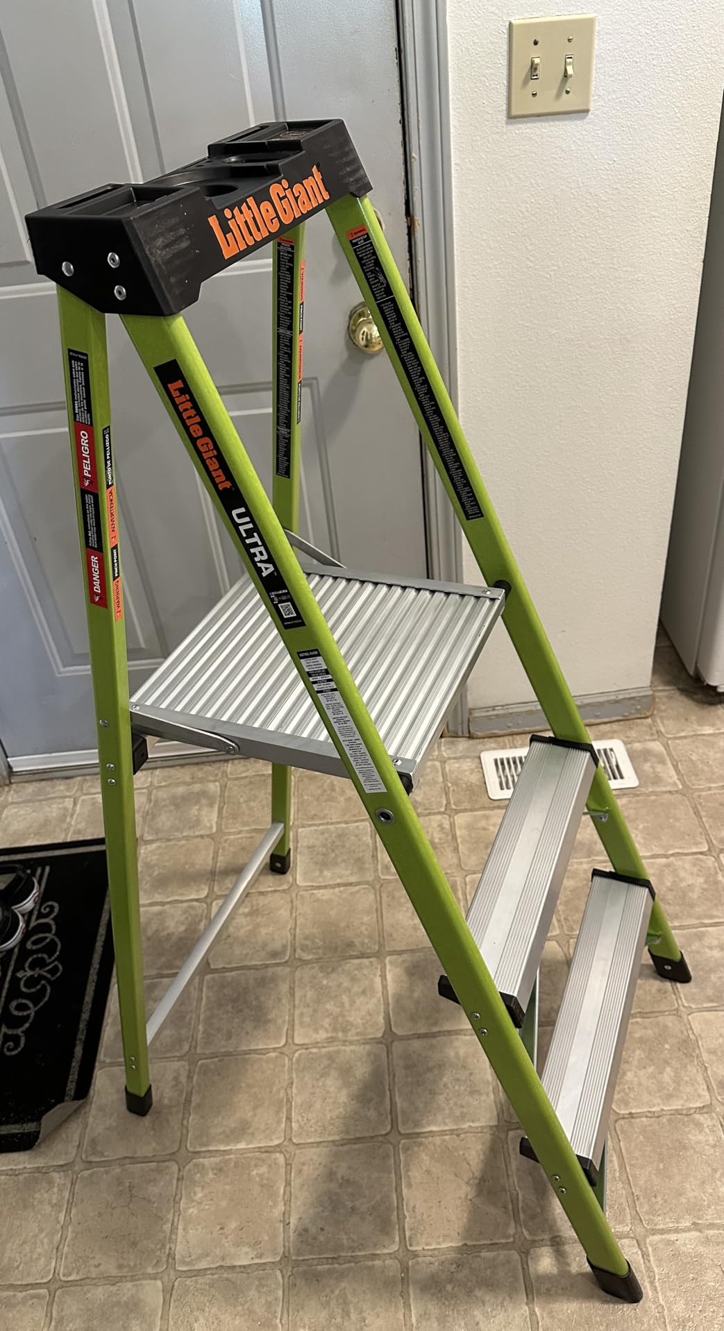 Little Giant Ultra Step Ladder with XL Platform, 3-Step Lightweight Foldable Non-Conductive Fiberglass, 300 Lbs. Capacity Type IA customer photo 1