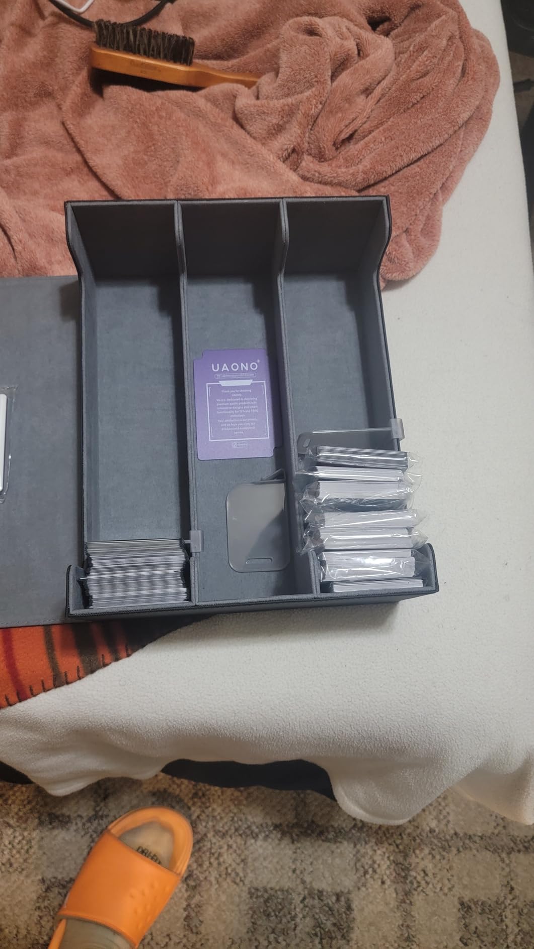 UAONO Trading Card Storage Box, Holds 1800 Sleeved Cards with 10 Dividers & 3 Stoppers, Magnetic Closure PU Leather Card Case for MTG, PTCG, YGO, Sports Cards (Black) customer photo 1