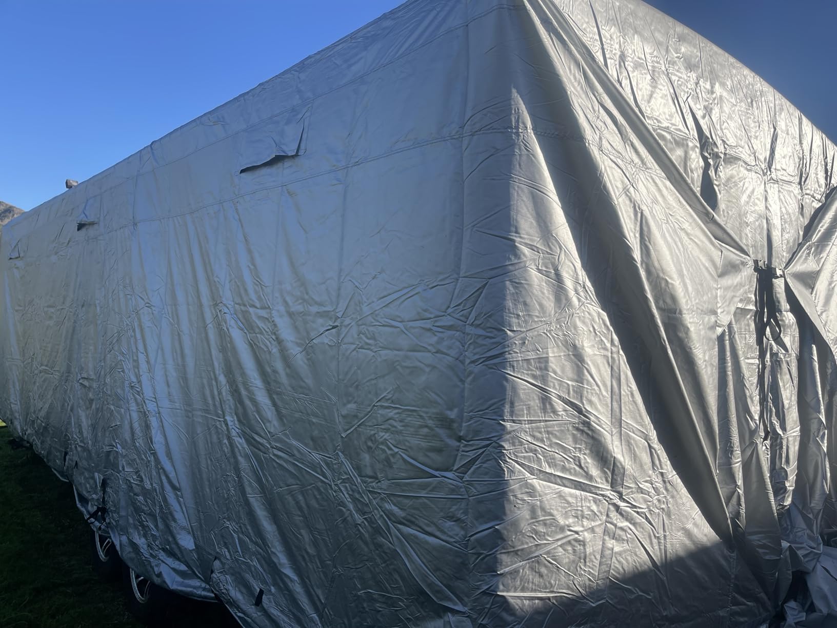 Mofeez Travel Trailer RV Cover, Extra-Thick Upgraded 7 Layers for Camper Cover 24'-27' Windproof Waterproof Rip-Stop RV Covers with Adhesive Repair Patches, 2Pcs Extra Straps & 4 Tire Covers customer photo 2