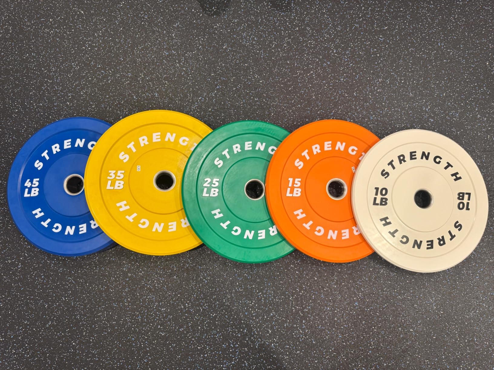 Rendpas 2-Inch Olympic Bumper Plates, 100% Virgin Rubber Low Bounce Barbell Weight, 10lb-45lb Black with Color-Coded customer photo 1