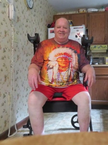 ELENKER Heavy Duty Upright Walker, Bariatric Stand Up Rollator Walker with Extra Wide Padded Seat & Backrest, Supports Up to 500 lbs customer photo 2