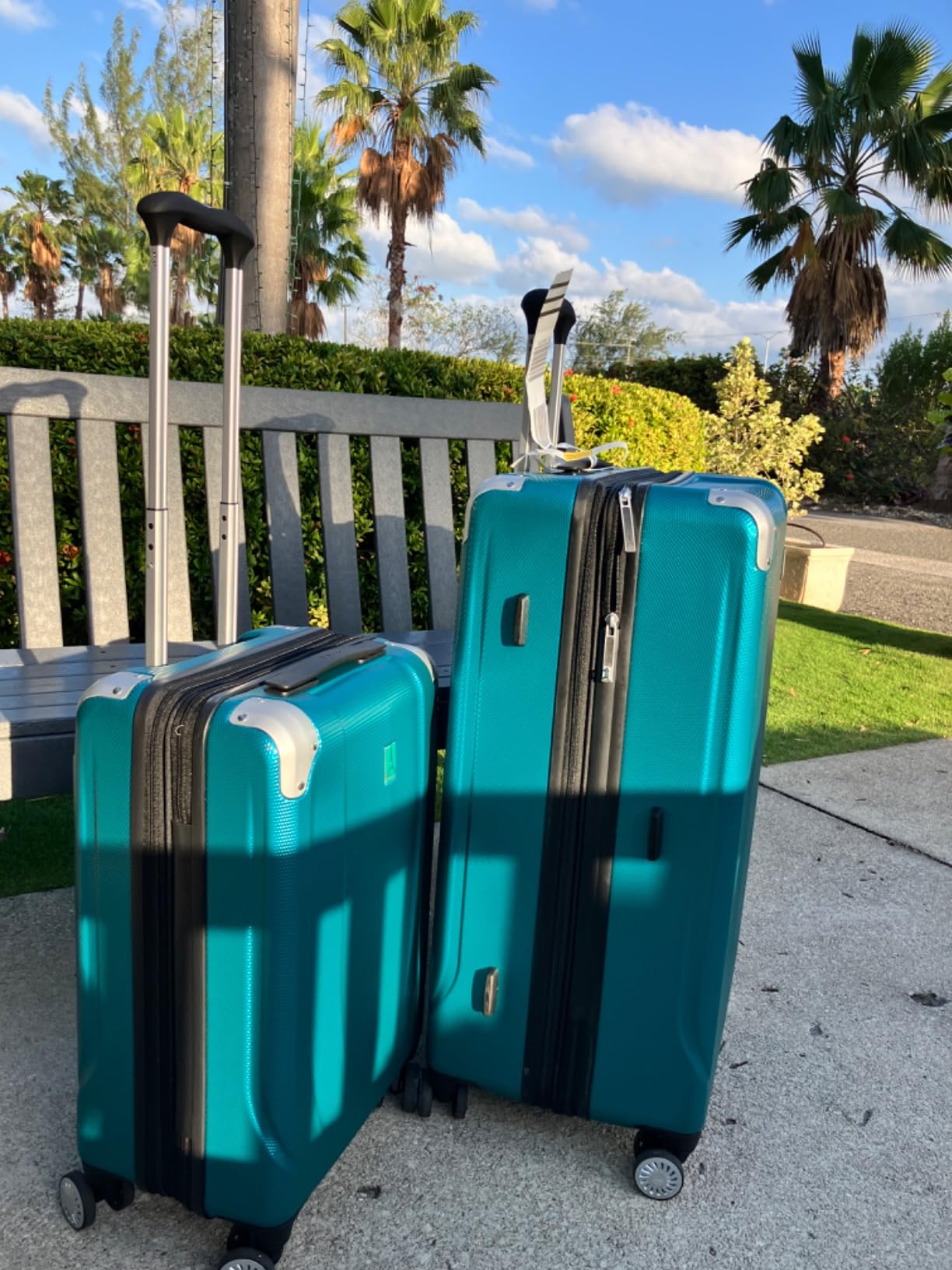 Briggs & Riley Pathways 3 Hardside Expandable Luggage, 8 Spinner Wheels, Lightweight Hard Shell Suitcase 3 Piece Set (21/25/28), Champagne customer photo 1