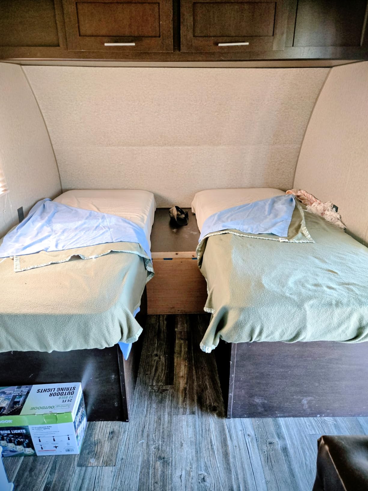 Zinus 8 Inch Foam and Spring RV Mattress, Short Queen, WonderBox Packaging customer photo 2