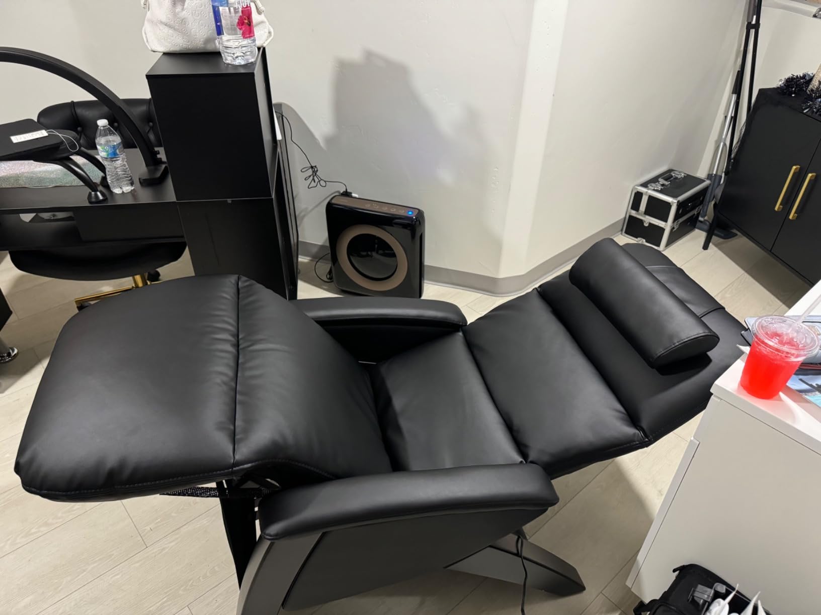 Svago Lite 2 SV210 Dual Power Infinite Position Zero Anti Gravity Recliner Chair with Heat and Massage - Grey customer photo 2