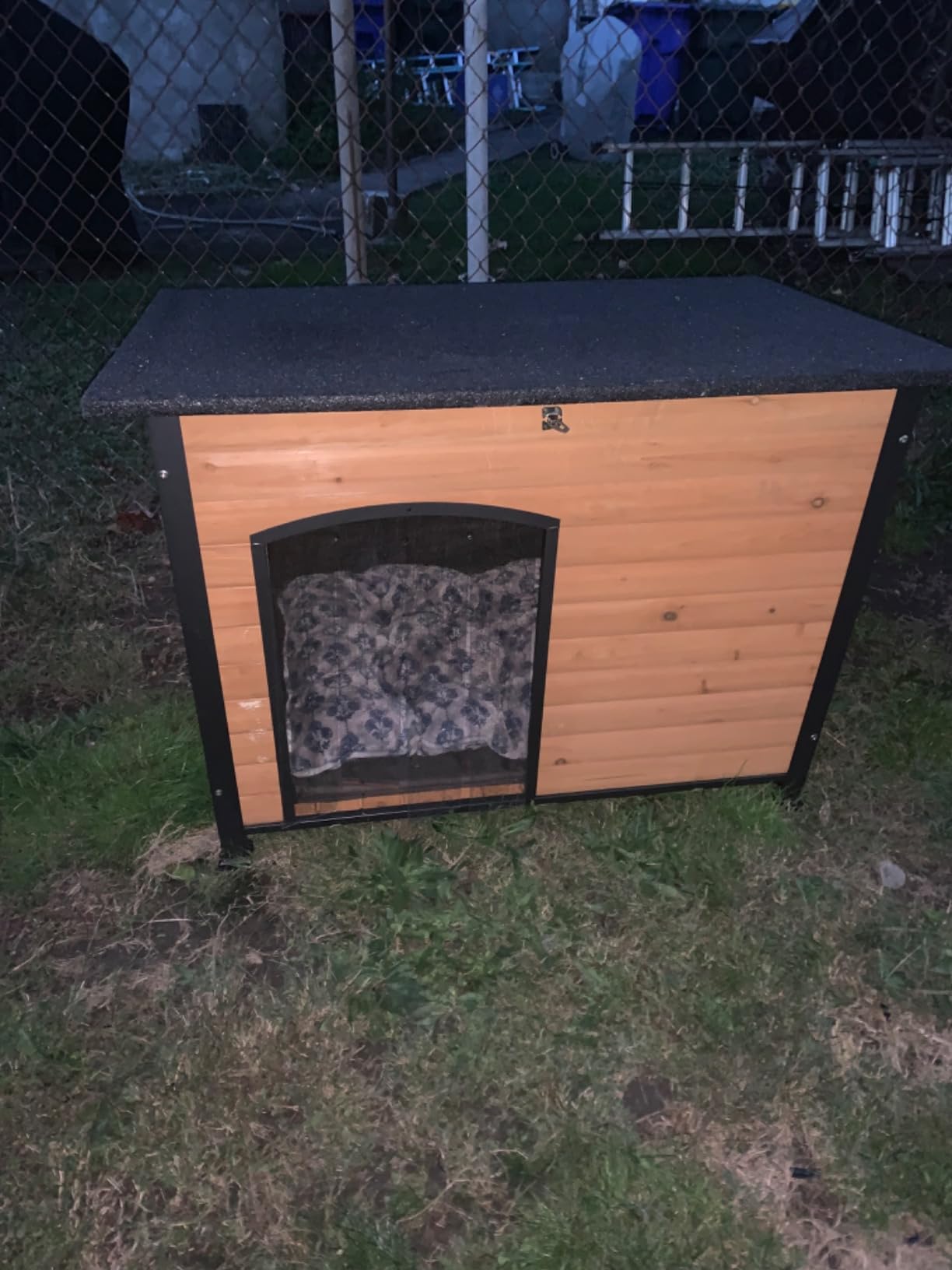 Aivituvin Heated Dog House Outdoor & Indoor Dog Kennel with Insulated Liner & Heating System for Winter Waterproof Large Dog Cage, Unique All-Around Iron Frame customer photo 1