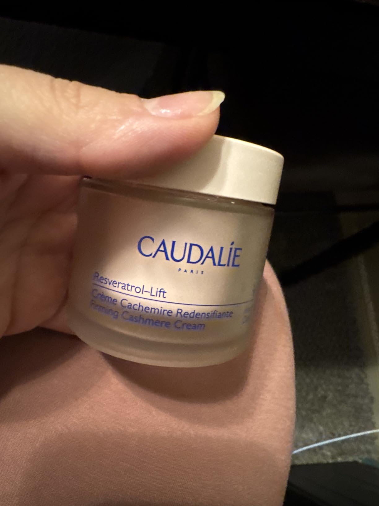 Caudalie Resveratrol-Lift Retinol Alternative Firming Cashmere Cream, Anti-Aging Moisturizer with Resveratrol, Hyaluronic Acid & Vegan Collagen, Refillable - 50 mL customer photo 1