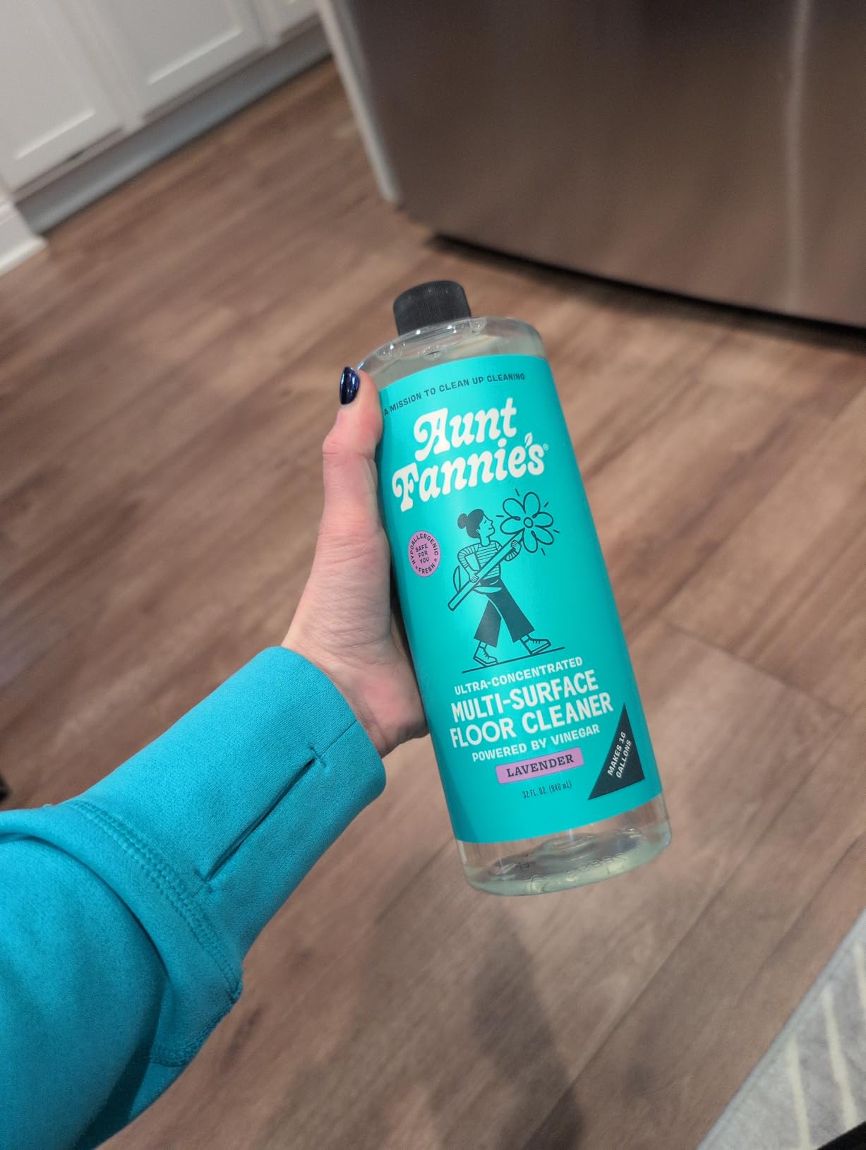 Aunt Fannie's Ultra Concentrated Floor Cleaner Vinegar Wash, Multi-Surface Solution For Mopping, Value Size, Bright Lemon Scent, 64 oz customer photo 1