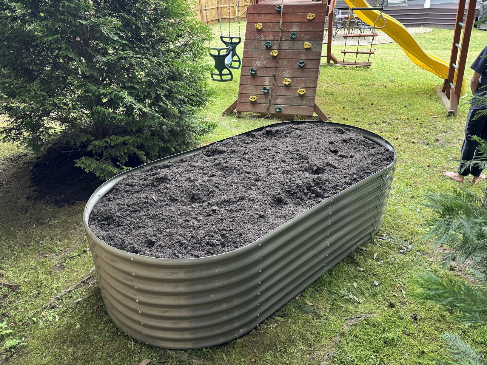A ANLEOLIFE 8x4x2ft Galvanized Raised Garden Bed Kit, Oval Metal Deep Root Planters for Outdoor Plants Vegetables Flowers Herb customer photo 2
