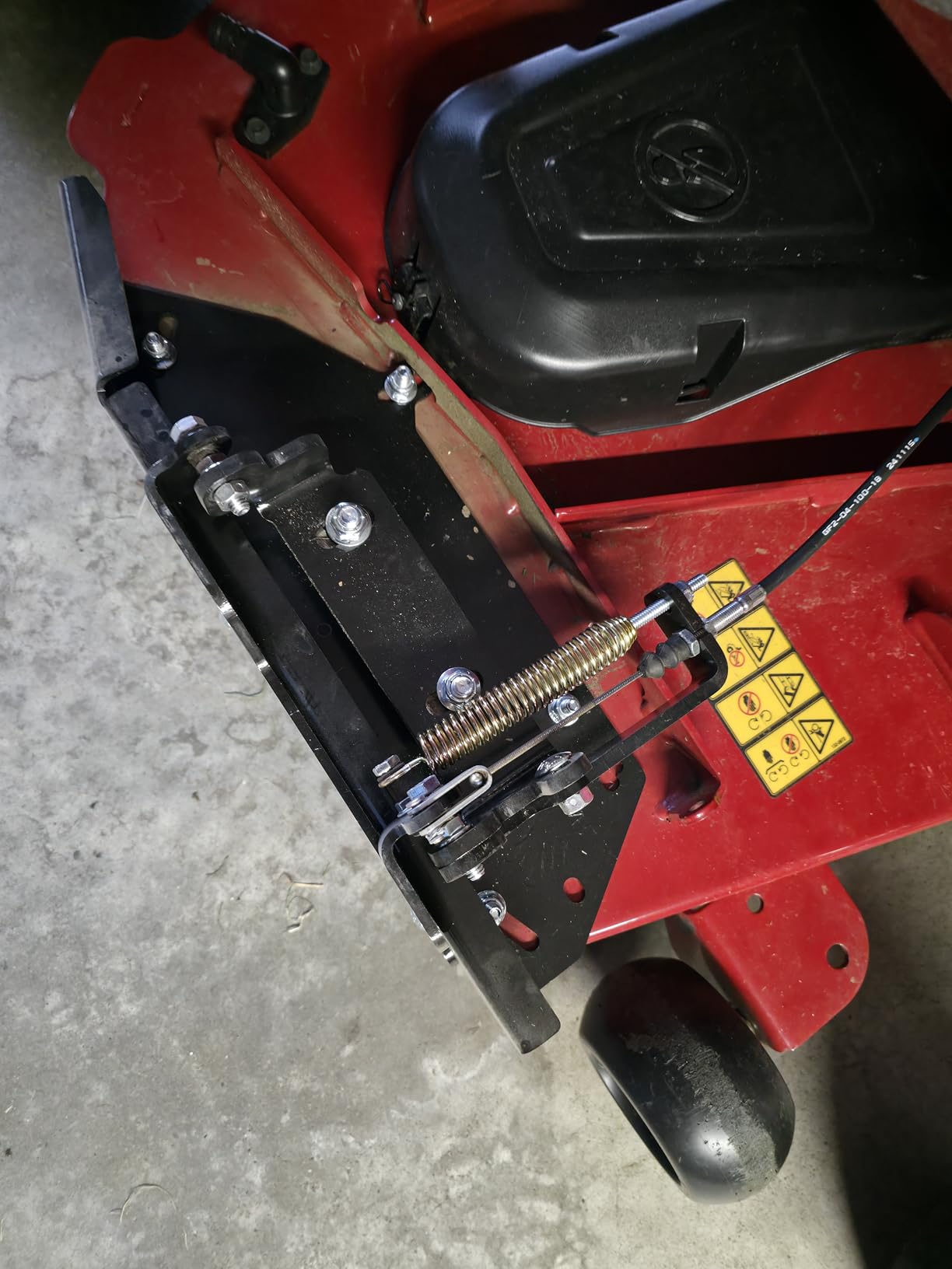 GRASSFLAP Chute Blocker for Wright Stand ON Mower (2020 MOWERS OR Newer), Black, 44WM70-5D customer photo 1