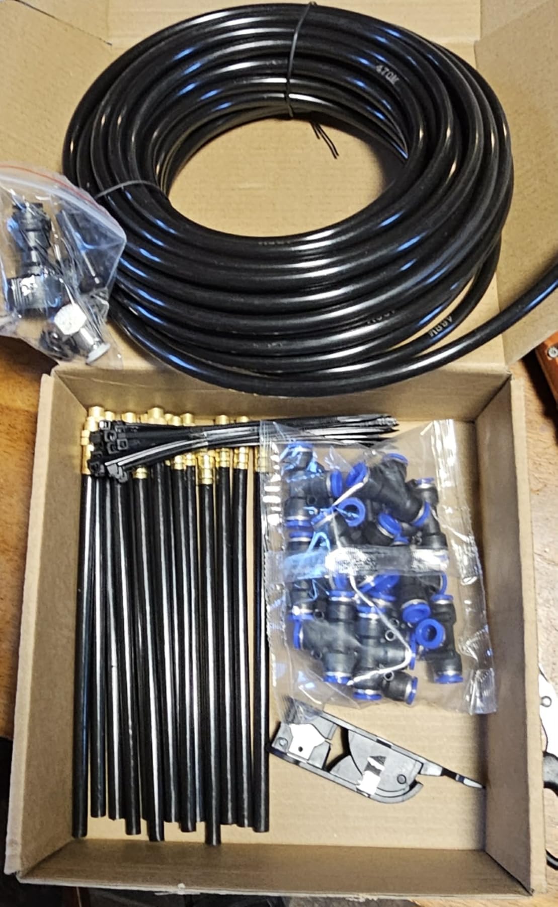 49.21Ft Drip Irrigation System, 360 Degree Bendable Drip Irrigation Kit Automatic Irrigation System for Garden, Adjustable Garden Watering Misting System for Greenhouse, Yard, Lawn, Plant customer photo 1