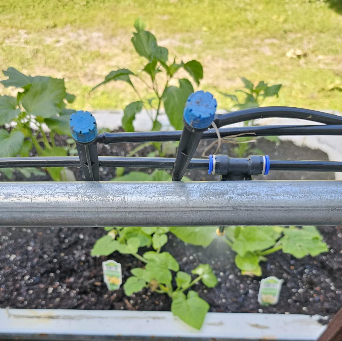 49.21Ft Drip Irrigation System, 360 Degree Bendable Drip Irrigation Kit Automatic Irrigation System for Garden, Adjustable Garden Watering Misting System for Greenhouse, Yard, Lawn, Plant customer photo 2