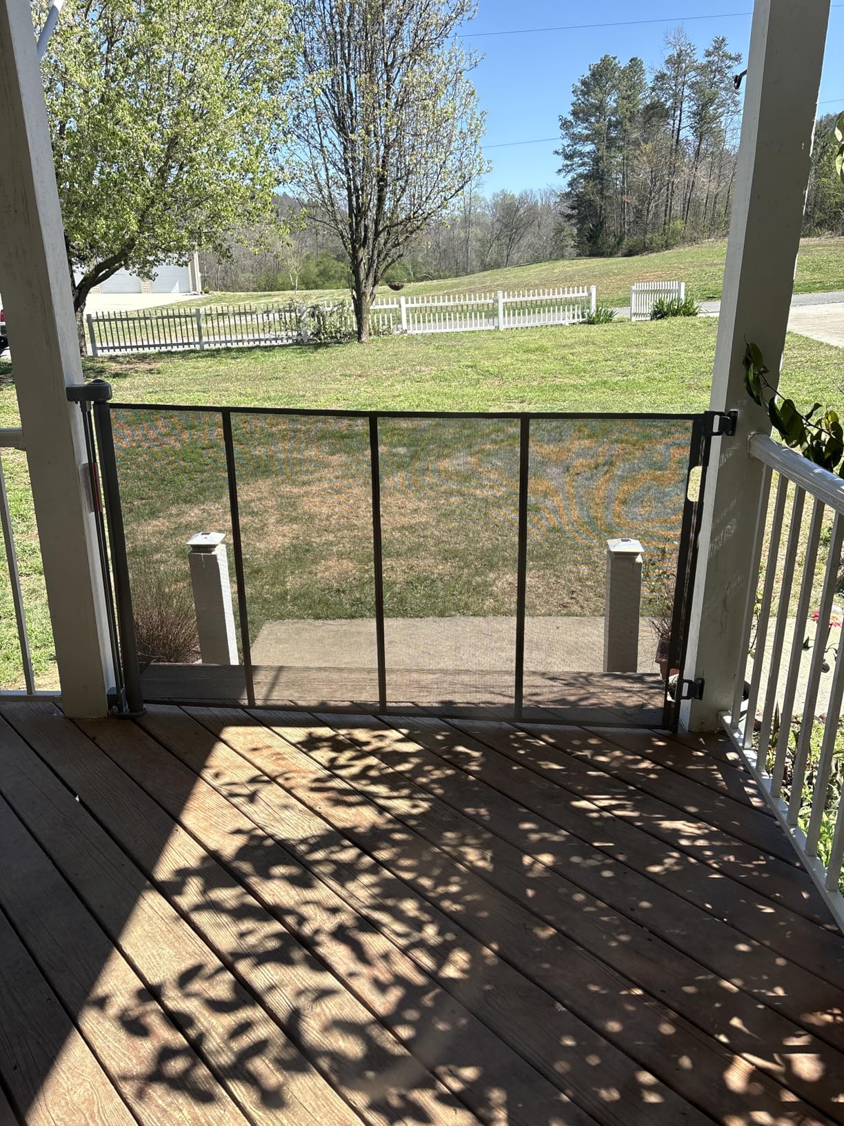 Miumoon 120 inch Retractable Baby Gates 42 inch Tall, Retractable Gate with Reinforced Strip Design to Prevent Crawling Through, 10 FT Extra Wide Retractable Dog Gate for Indoor/Outdoor customer photo 2