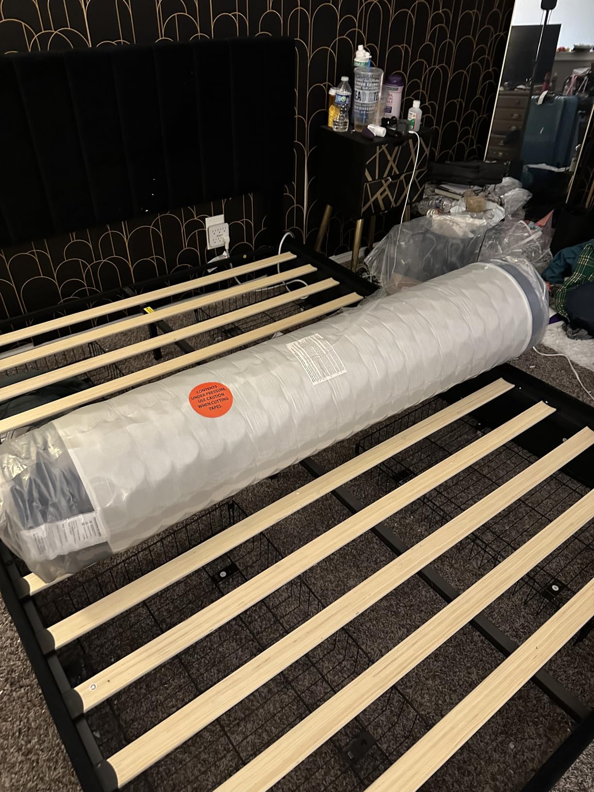 Zinus 6 Inch Twin Cooling Essential Memory Foam Mattress, Fiberglass Free, Medium Feel, Breathable Cooling Layers, Certified Safe Materials customer photo 1