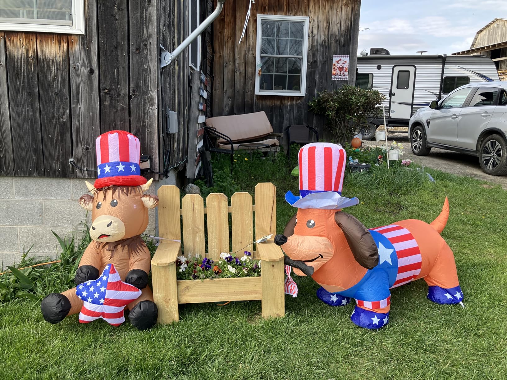 4FT Patriotic Independence Day 4th of July Inflatable Highland Cow Holding America Heart LED Lighted Blow Up Decoration Decor Home Yard Outdoor Indoor Decoration customer photo 1