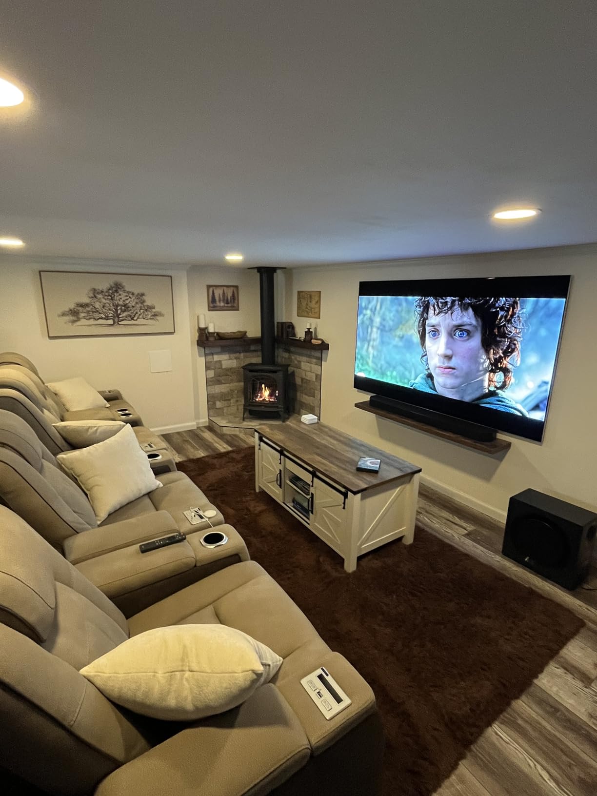 Signature Design by Ashley Fyne-Dyme Contemporary Power Reclining Sofa with USB Charging Ports and Adjustable Headrest, Brown customer photo 2