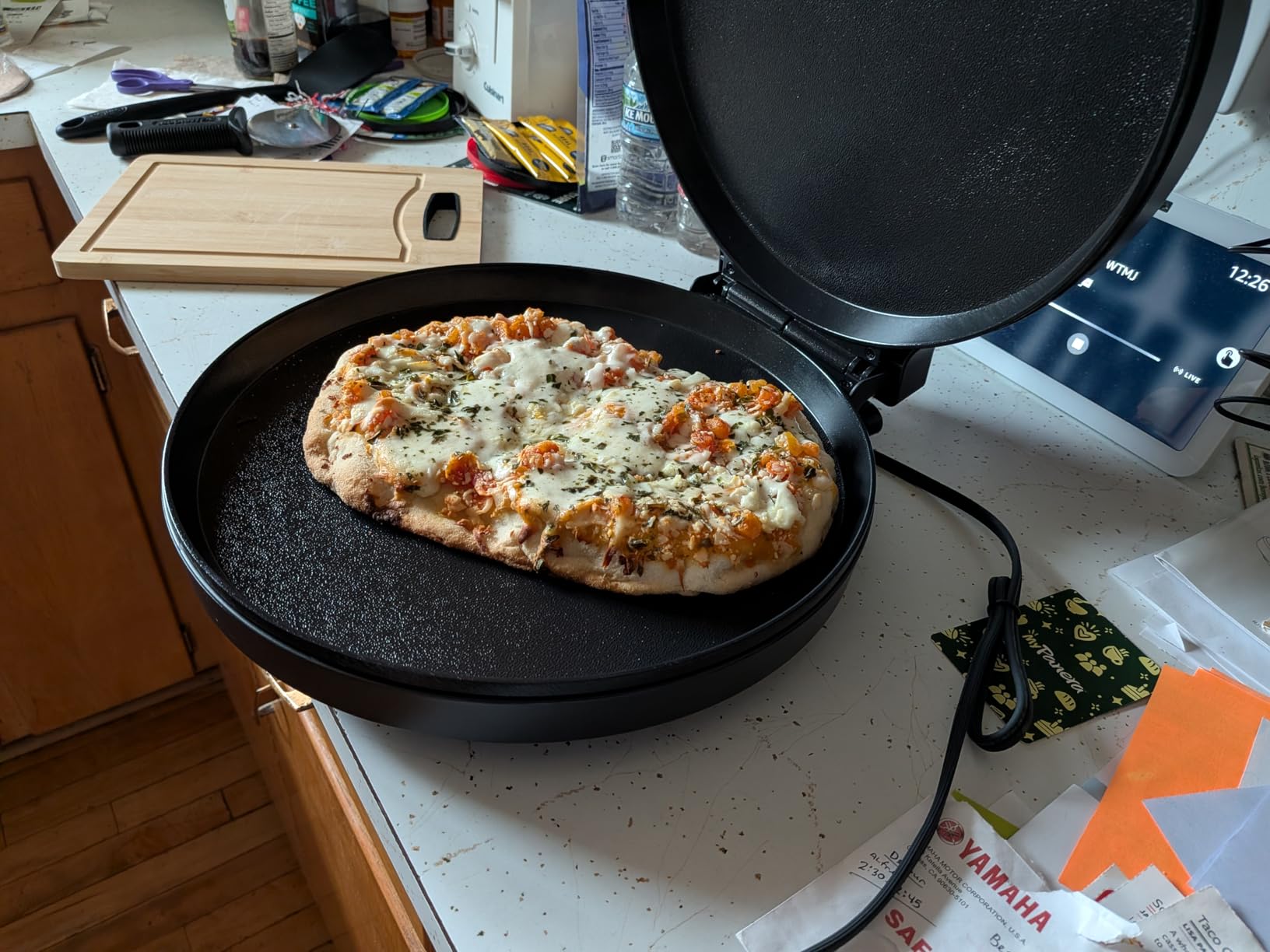 Chefman Everything Maker & Pizza Oven - 1440W Countertop Electric Pizza Maker with 12 inch Nonstick Cooking Plates, Plus Makes Quesadillas, Omelettes and More customer photo 1
