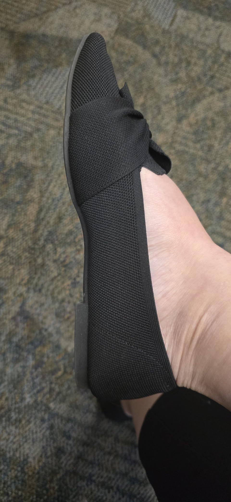 HIULYCENCE Flats for Womens Pointed Toe Ballet Flats with Bow Comfortable Knit Dressy Flats customer photo 1