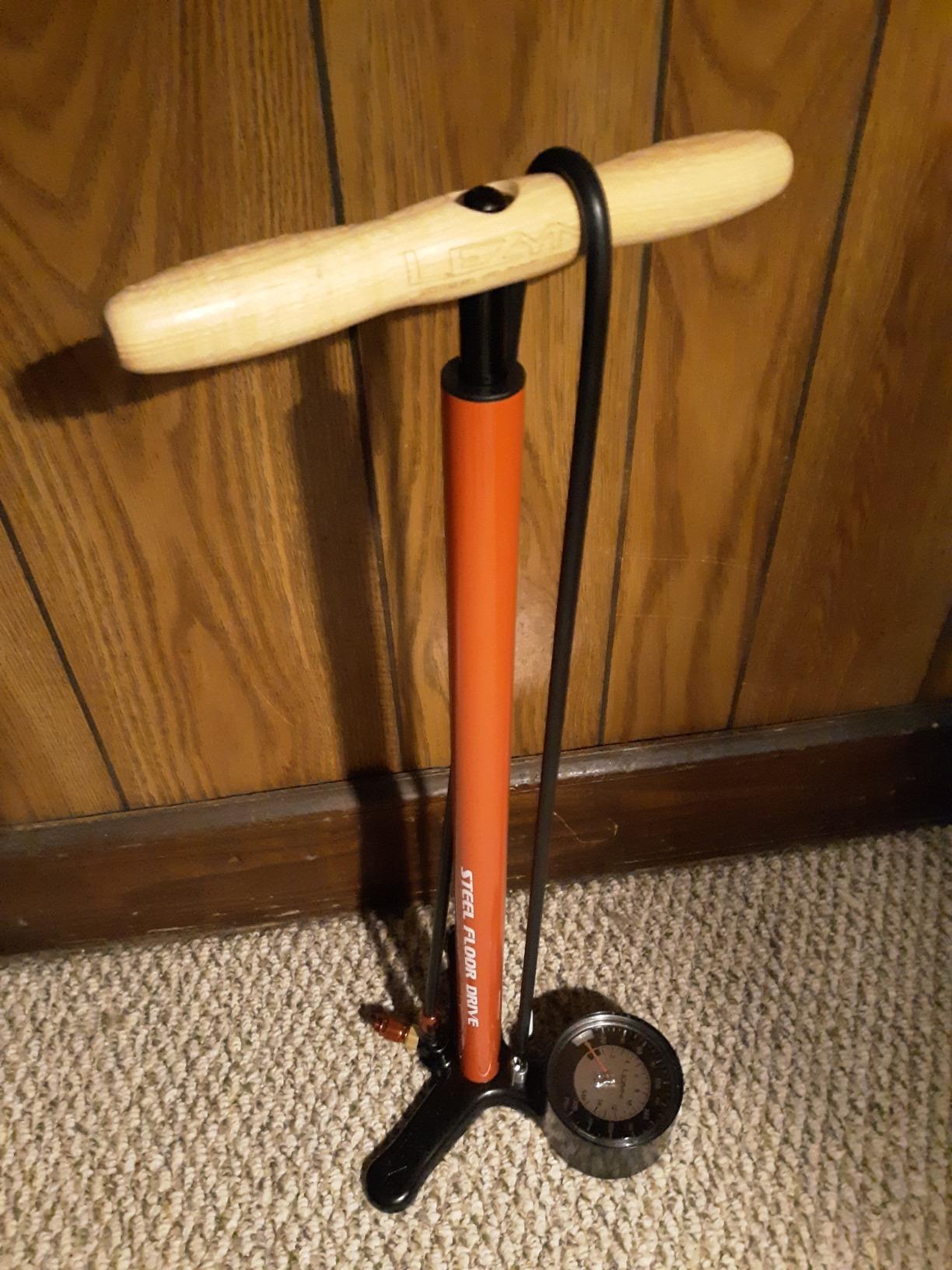 LEZYNE Steel Floor Drive 3.5 High Pressure Bicycle Floor Pump with 3.5