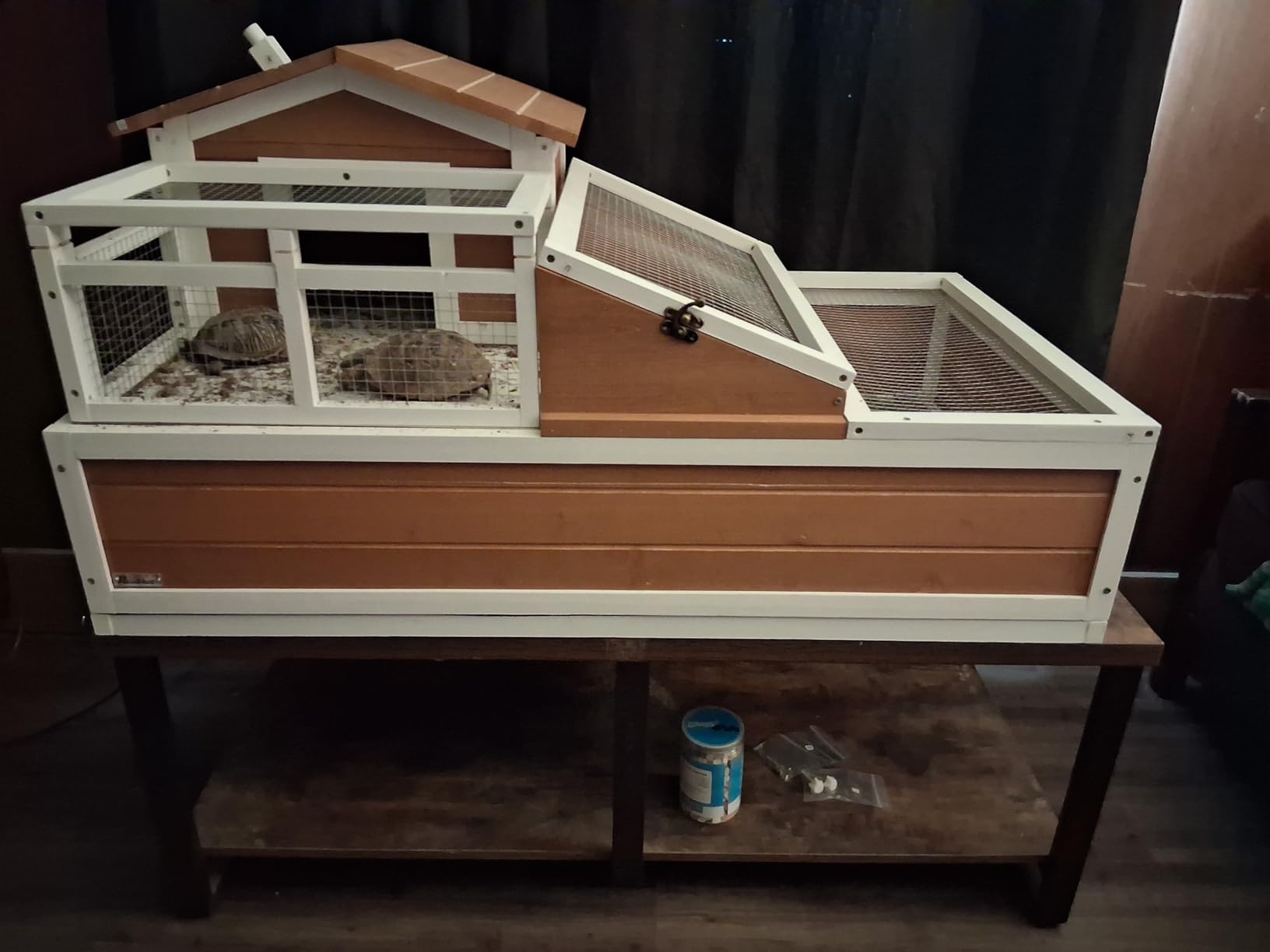 PawHut 3-Room Tortoise House Habitat with Balcony & 2 Stories, Indoor/Outdoor Wooden Tortoise Enclosure with Ladder, Tray, Openable Roof, Large Reptile Cage, 44