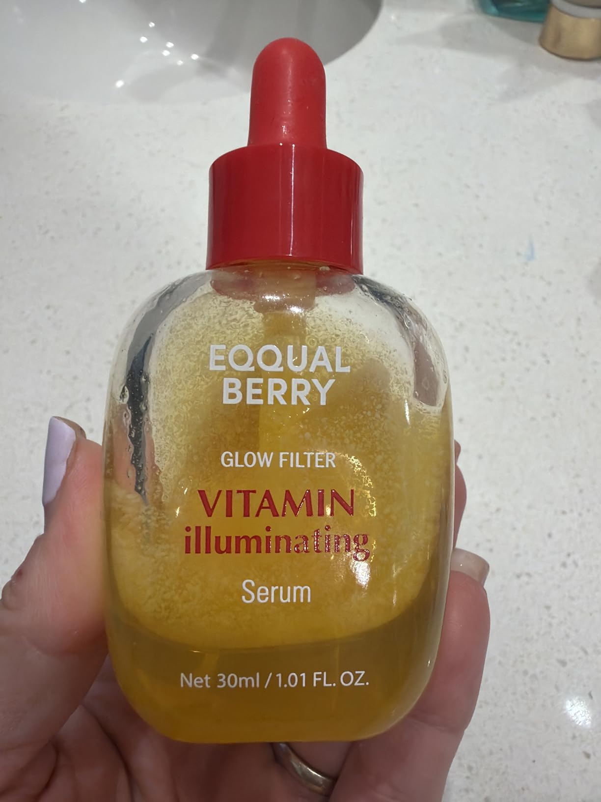 EQQUALBERRY Vitamin Illuminating Serum | Niacinamide 4% + Brightening Vitamin C Face Serum with Hyaluronic Acid & Vitamin E | Dark Spot, Uneven Tone Care | Korean Skincare, 1.01 fl.oz customer photo 1