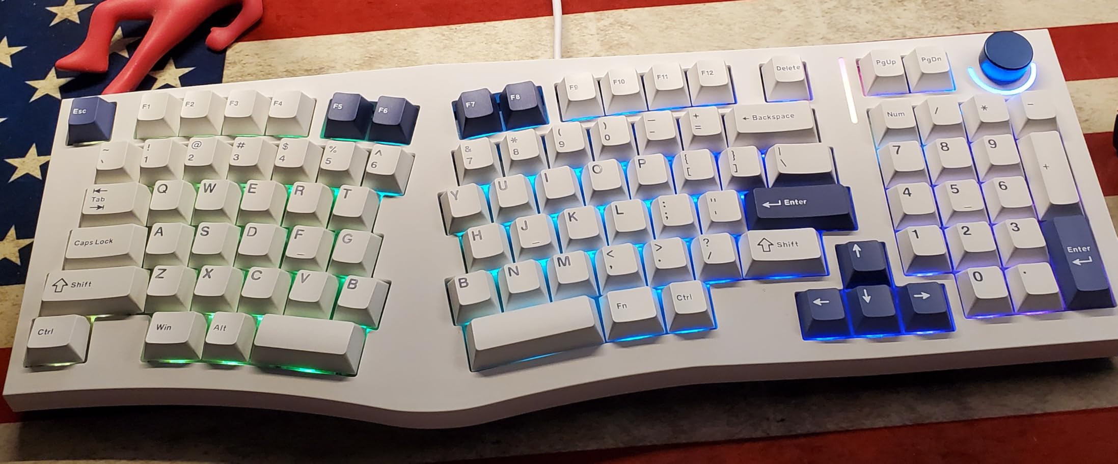 MechLands Feker Alice98 Ergonomic 98 Keys Custom Mechanical Keyboard, VIA Programmable, USB-C Wired Gaming Keyboard, Hot Swappable, 5 Layer Paddings, Control Knob, NKRO, RGB for Win/Mac (White) customer photo 2