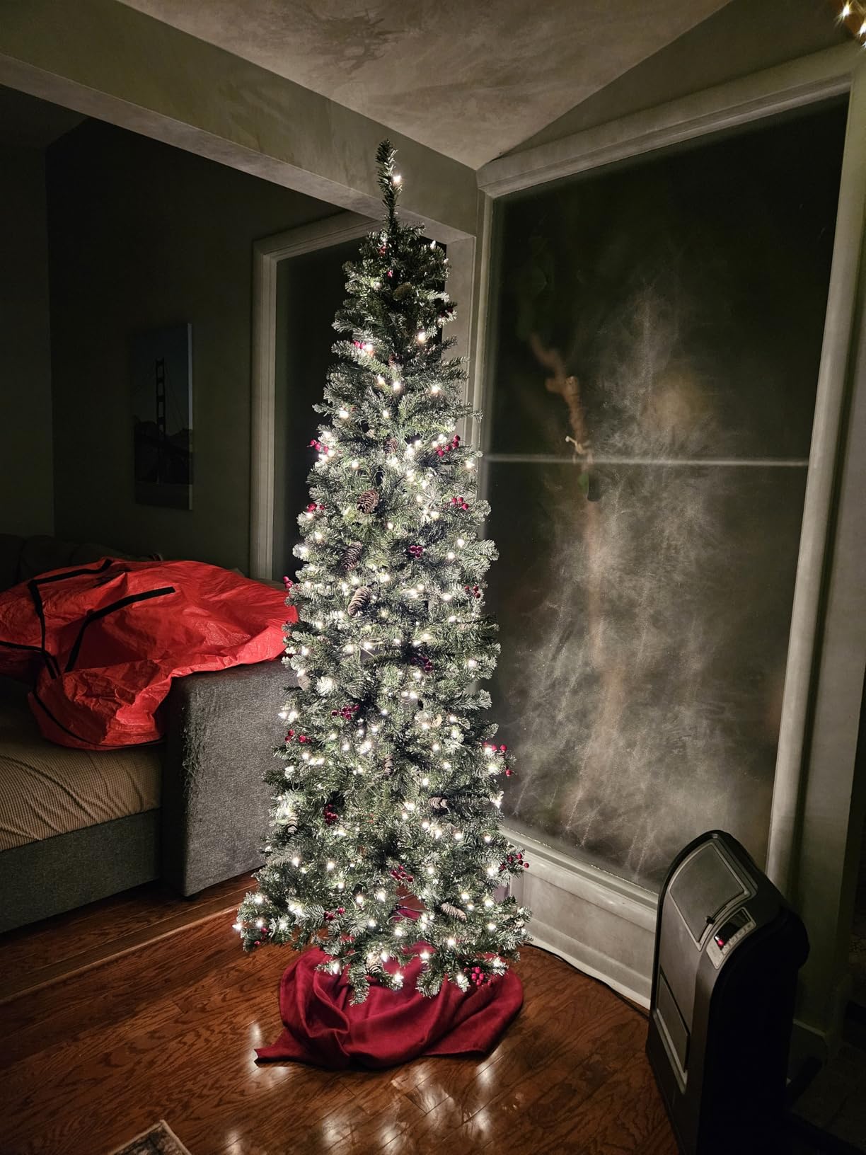 Yaheetech 7.5ft Pre-lit Pencil Spruce Christmas Tree, Artificial Slim Xmas Fir, Pre-Decorated for Home, Office, Party, Holiday Decor W/ 948 Tips, 350 Lights, Pine Cones, Metal Hinges and Base, Green customer photo 2