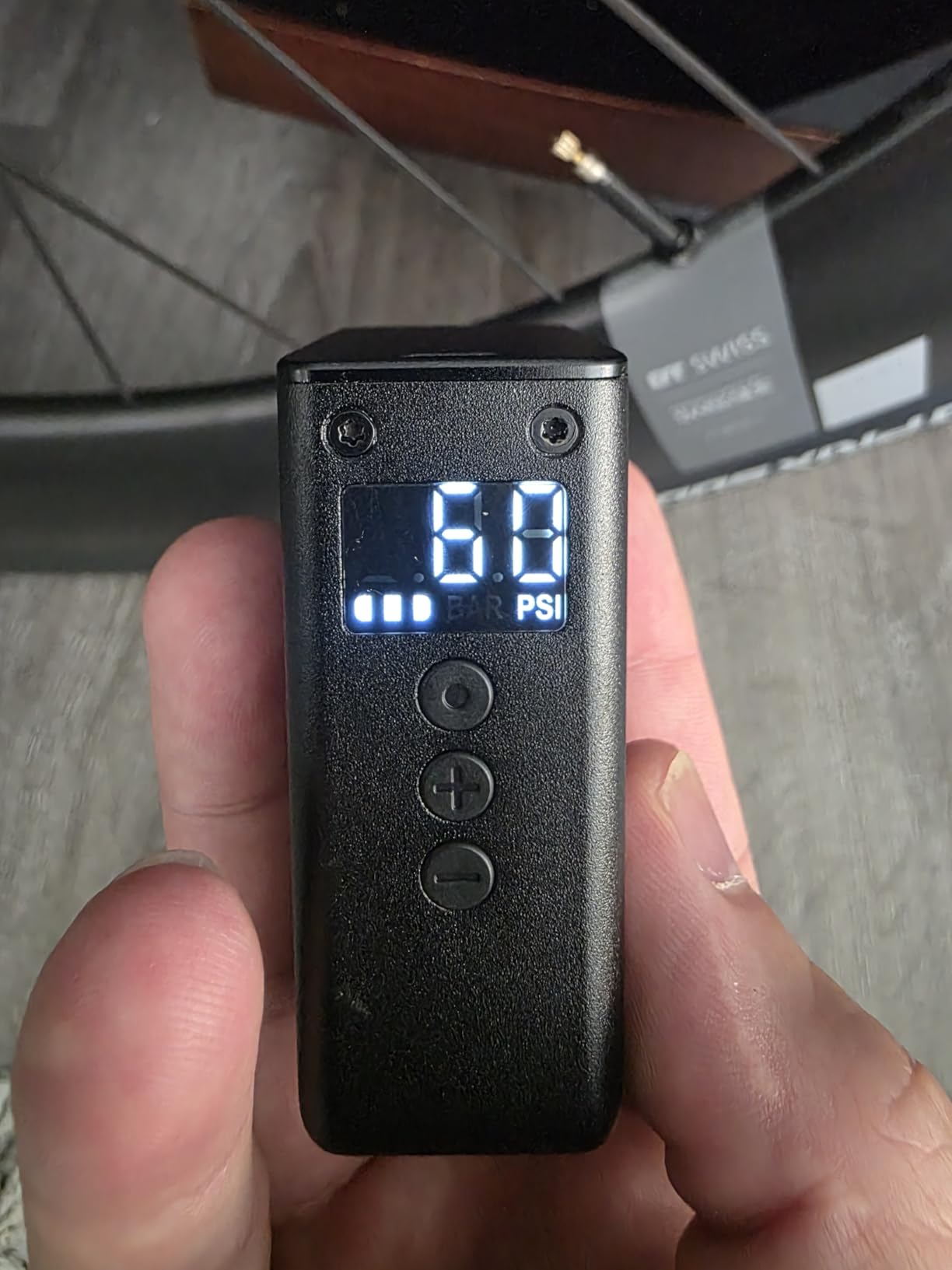 CYCPLUS AS2 PRO Tiny Bicycle Pump with Gauge, Max 120 PSI Electric Mini Pump, Auto Stop, with Presta and Schrader Valve for E-Bike, MTB, and Road Bike (2025 Updated Version) customer photo 1