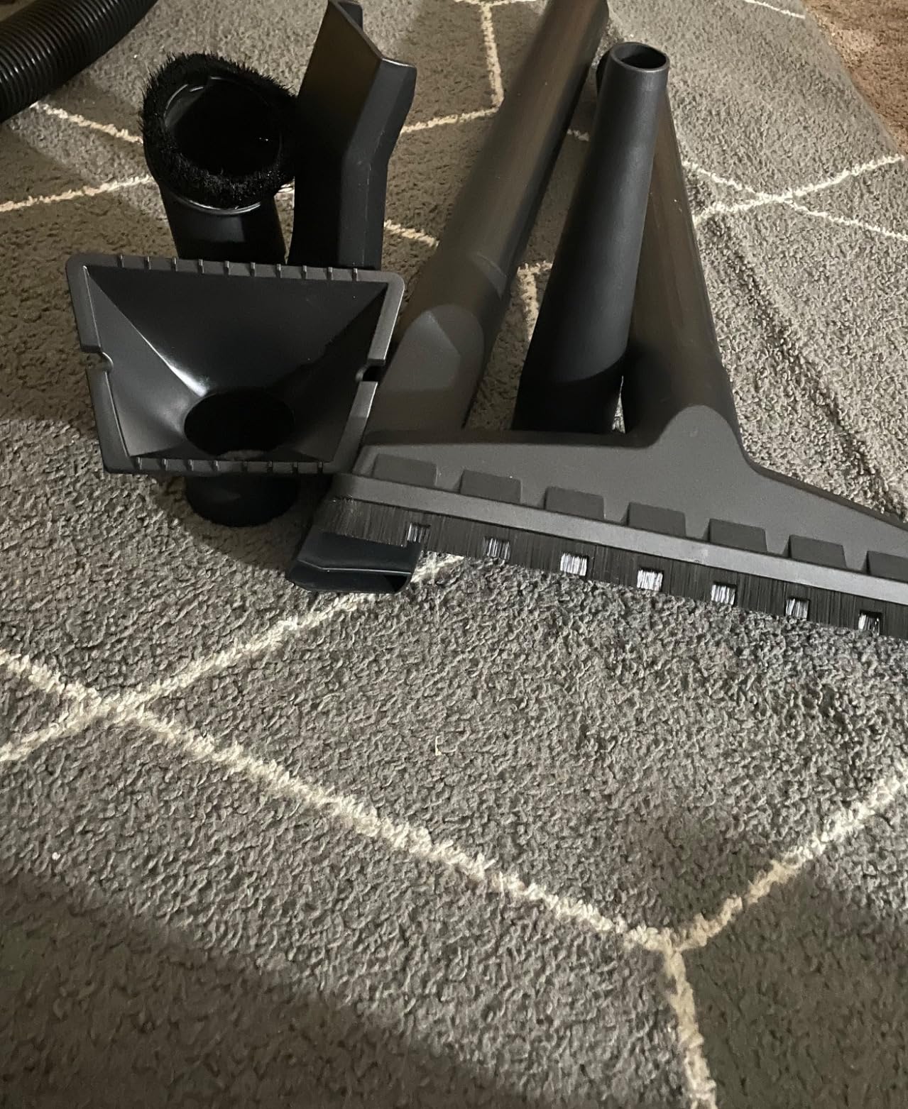 DEWALT Shop Vacuum Wet and Dry Vac with Detachable Leaf Blower, 3 in 1 Heavy Duty Wet Dry Vacuum Cleaner 12 Gal for Home, Garage, Car, Workshop, Jobsite, Lawn Care, Yard, Patio, 5.5 Peak HP, DXV212P customer photo 1