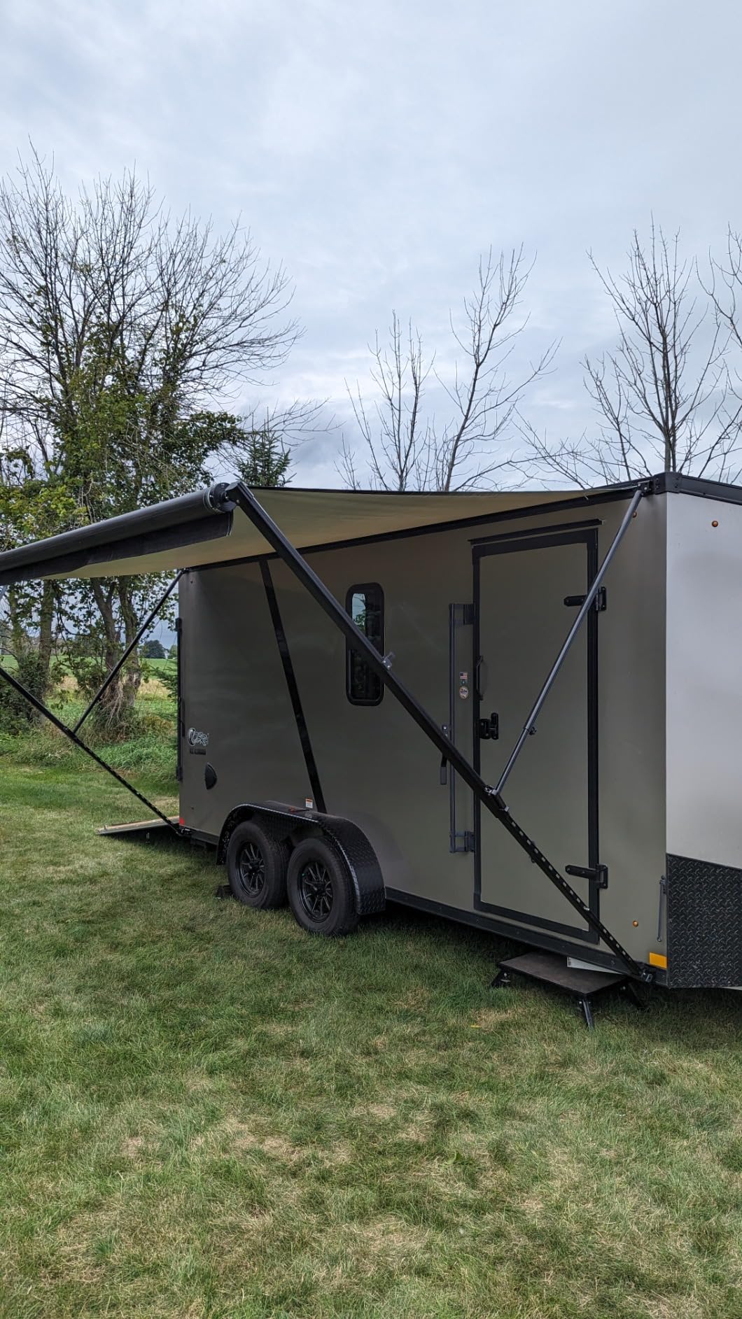Awnlux Black Manual RV Awning Full Set Assemblies for RV, 5th Wheel, Travel Trailers, and Motorhome - RV Trailer Awning for Home or Camper-17x8Ft-Grey Fade customer photo 2