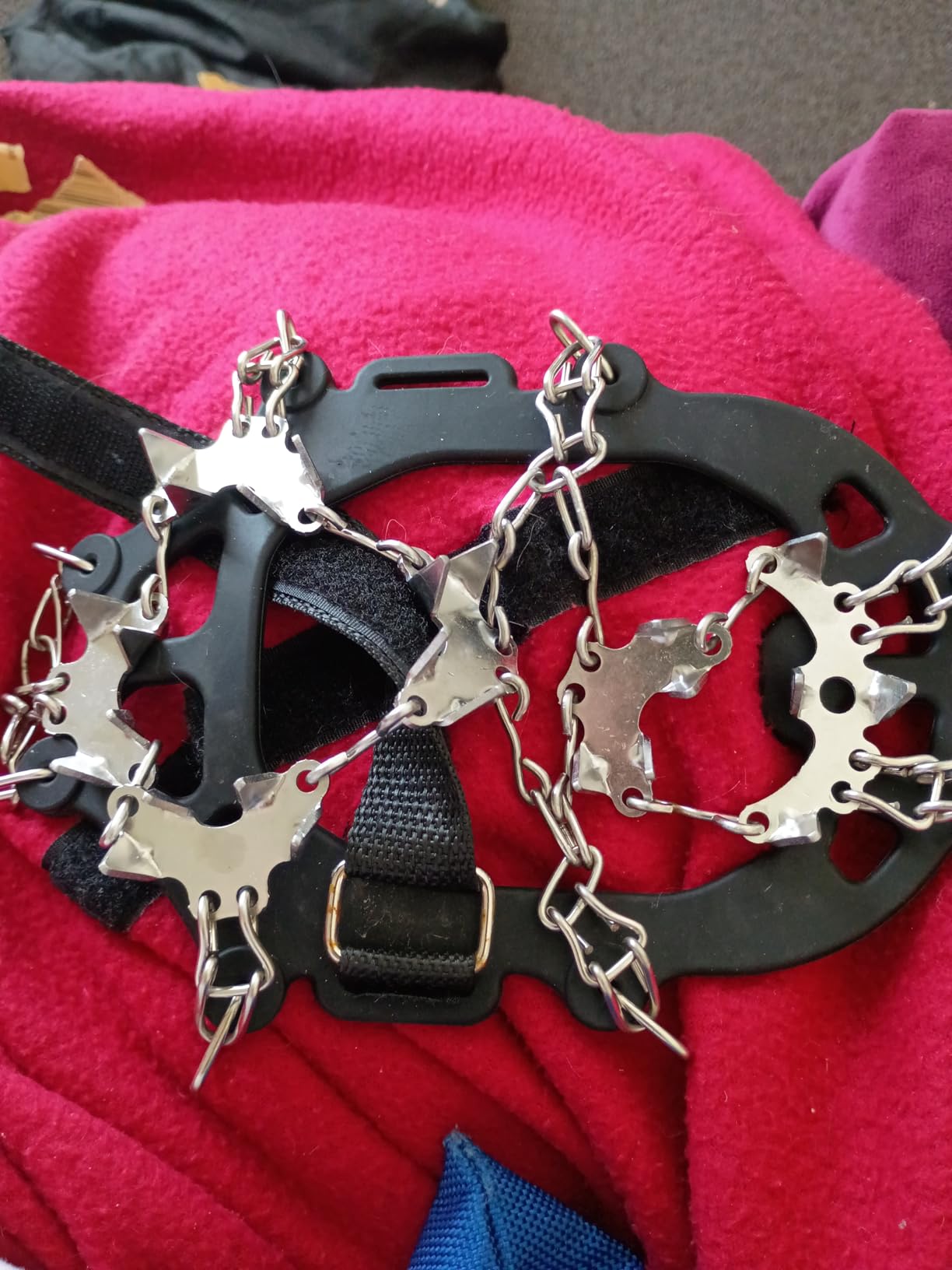Tomaje 24 Spikes Crampons for Shoes, Anti Slip Ice Cleats for Shoes and Boots, Traction Ice Snow Grip with Stainless Steel Spikes and Silicone customer photo 2