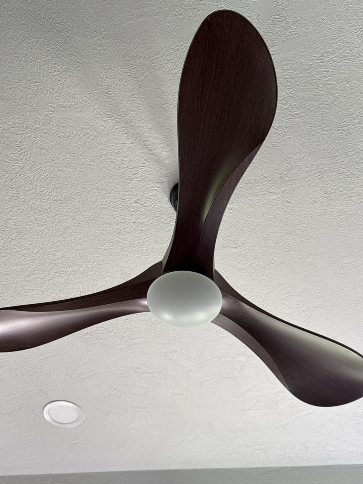60 in Ceiling Fan of 7400+CFM High Airflow with Light & Mute Remote Control, Outdoor/Indoor Ceiling Fan with 3 Blades Noiseless Reversible DC Motor 6 Speeds with 3 CCT and Timer for Living Room Patios customer photo 1