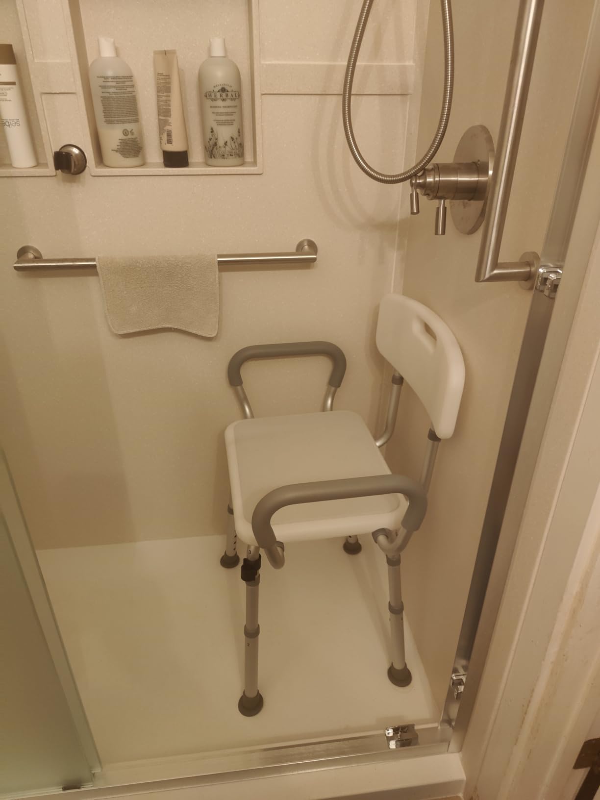 SOUNDFUSE Shower Chair for Inside Shower with Arms and Back, FSA/HSA, Height Adjustable Shower Chair for Elderly and Disabled with Enhanced Non-Slip Feet, 400 lbs Heavy Duty Shower Seat for Seniors customer photo 1
