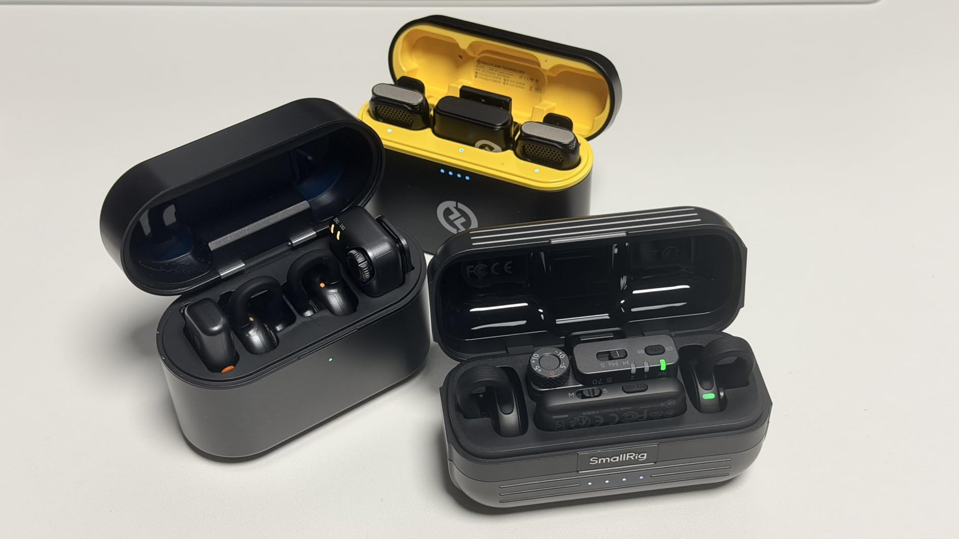 Hollyland Lark M2S Ultimate Combo (Camera RX+USB-C RX+Lightning RX) Wireless Lavalier Microphone for iPhone/Camera/Android/PC, Compact Mic, Titanium Clip, Noise Cancelling, Content Creation customer photo 1