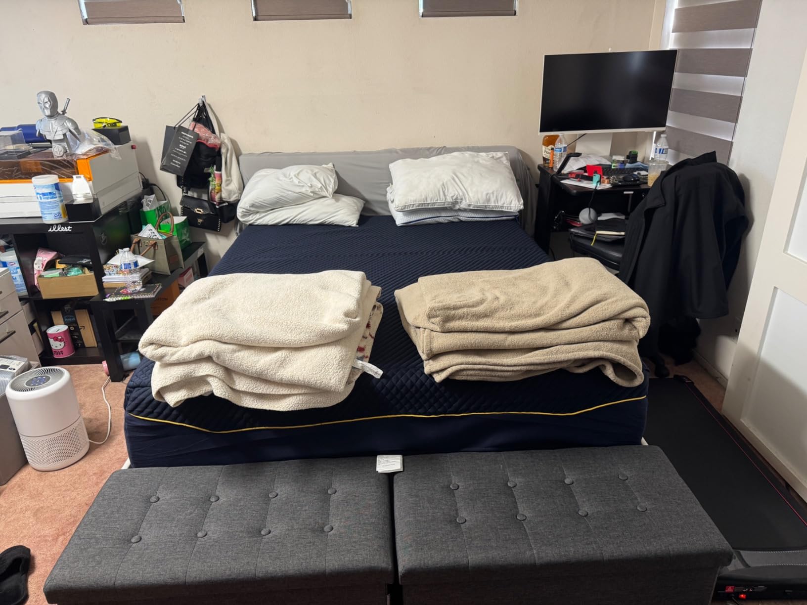 4 Inch Replace Pull Out Sofa Queen Mattress, Queen Size Sleeper Sofa Mattress, Ultra Soft Removable Cover, Non-Slip Bottom, Supportive Seat Pad for RV, Bed, Dorm 58 x 72 x 4 in. customer photo 1