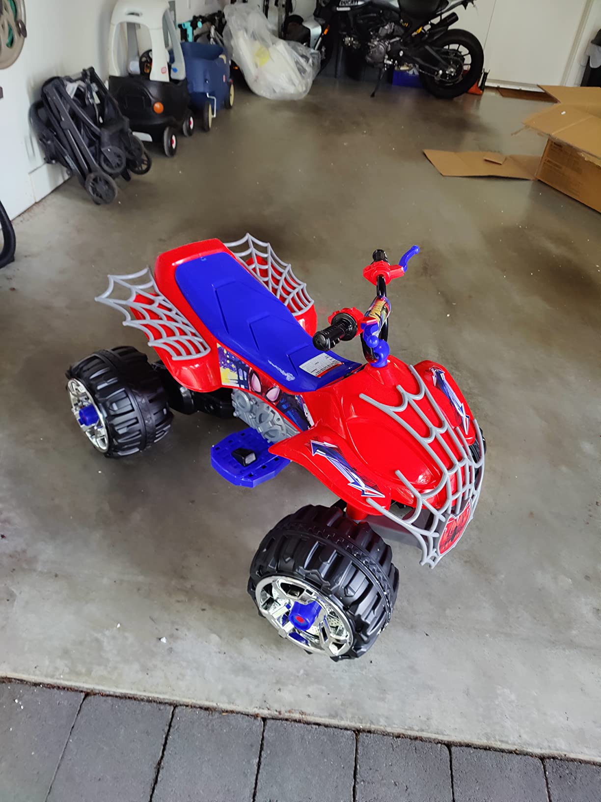 Kid Trax 12V Electric ATV - Boys and Girls Ride On Toys, Indoor/Outdoor Quad Four Wheelers, ATV Ride On, Kids' Electric Vehicle, ATV Car Vehicle w/Led Headlight, Max Weight 77 lb, Ages 3-8, Blue customer photo 1