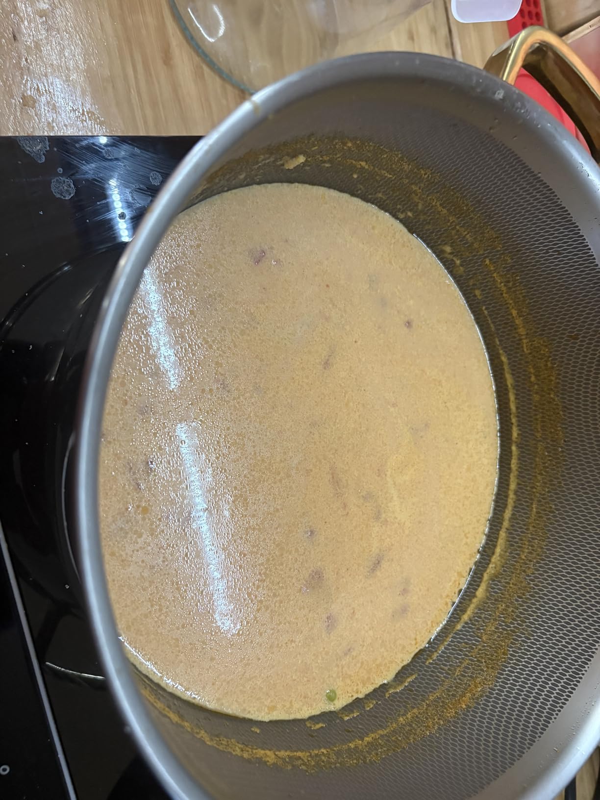 Our Place Titanium Perfect Pot Pro | 6.75 Qt Stock Pot with Lid & Silicone Spoon | PFAS-Free Nonstick, Fully-Clad Tri-Ply Stainless Steel & Aluminum | Induction & Oven-Safe up to 1000°F | Chrome customer photo 2